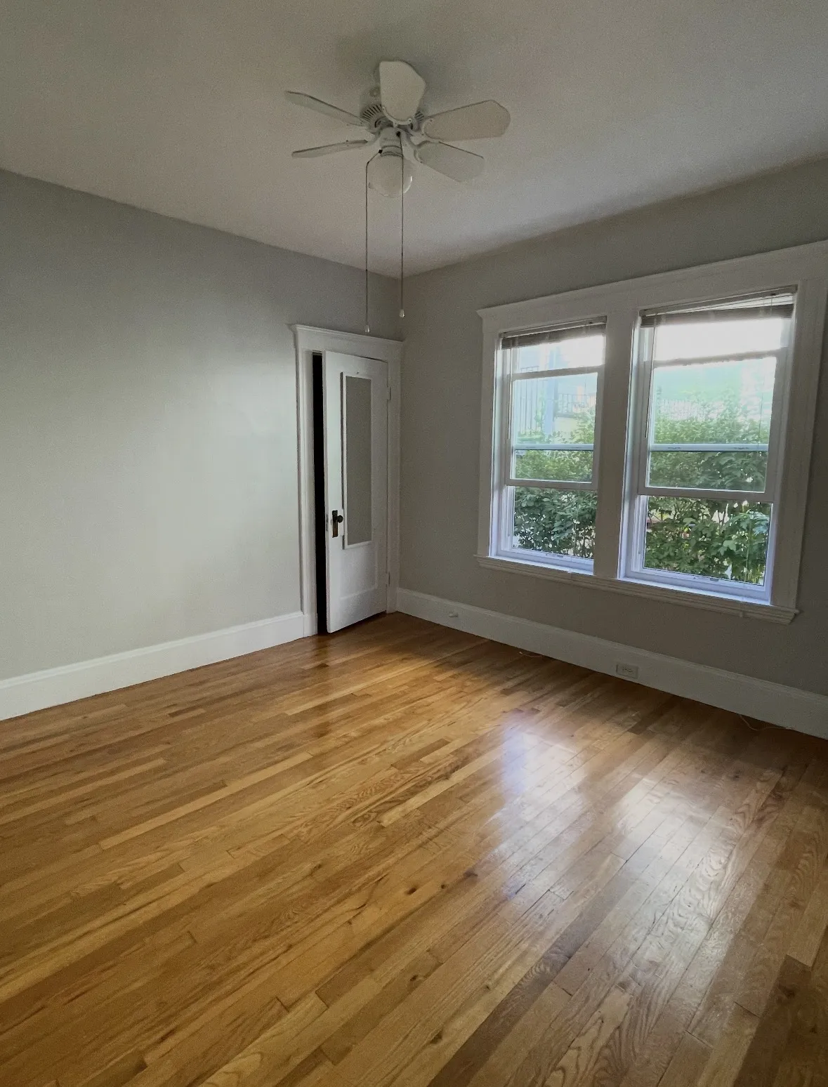3 bed, 1 bath apartment for rent at 38 George St Unit 1A, South Medford — photo 6 of 17
