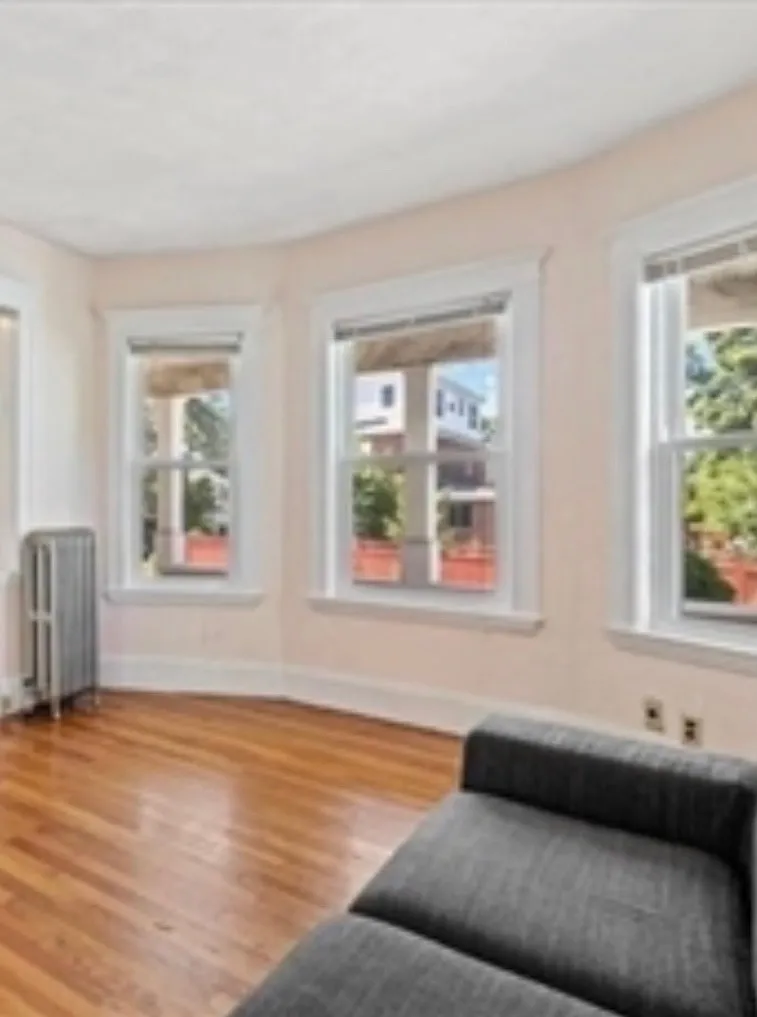 3 bed, 1 bath apartment for rent at 38 George St Unit 1A, South Medford — photo 8 of 17