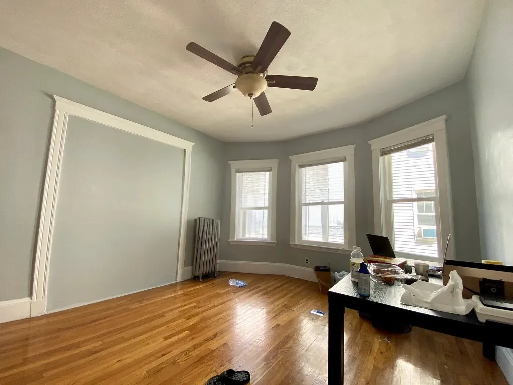 3 bed, 1 bath apartment for rent at 38 George St Unit 2, South Medford — photo 10 of 30