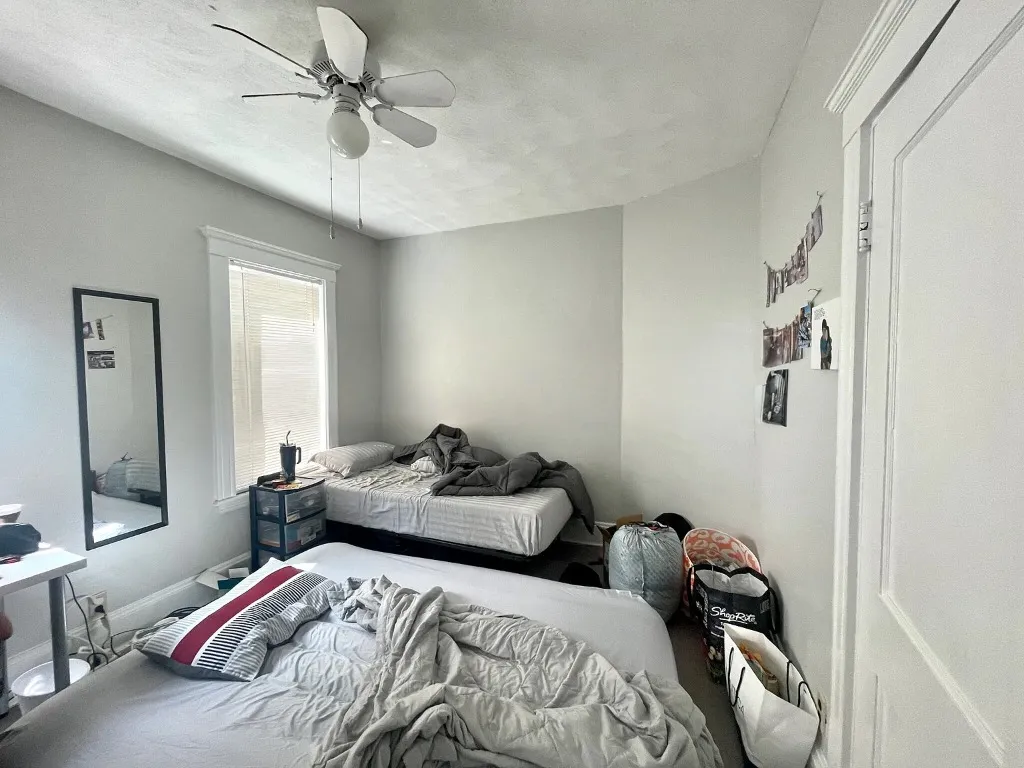 3 bed, 1 bath apartment for rent at 38 George St Unit 2, South Medford — photo 16 of 30