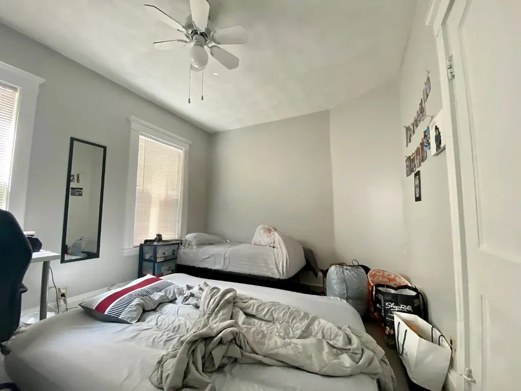 3 bed, 1 bath apartment for rent at 38 George St Unit 2, South Medford — photo 12 of 30