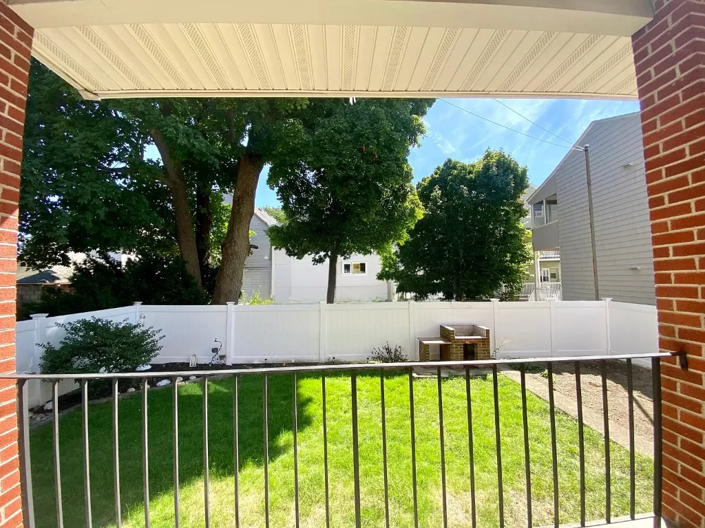 3 bed, 1 bath apartment for rent at 38 George St Unit 2, South Medford — photo 29 of 30