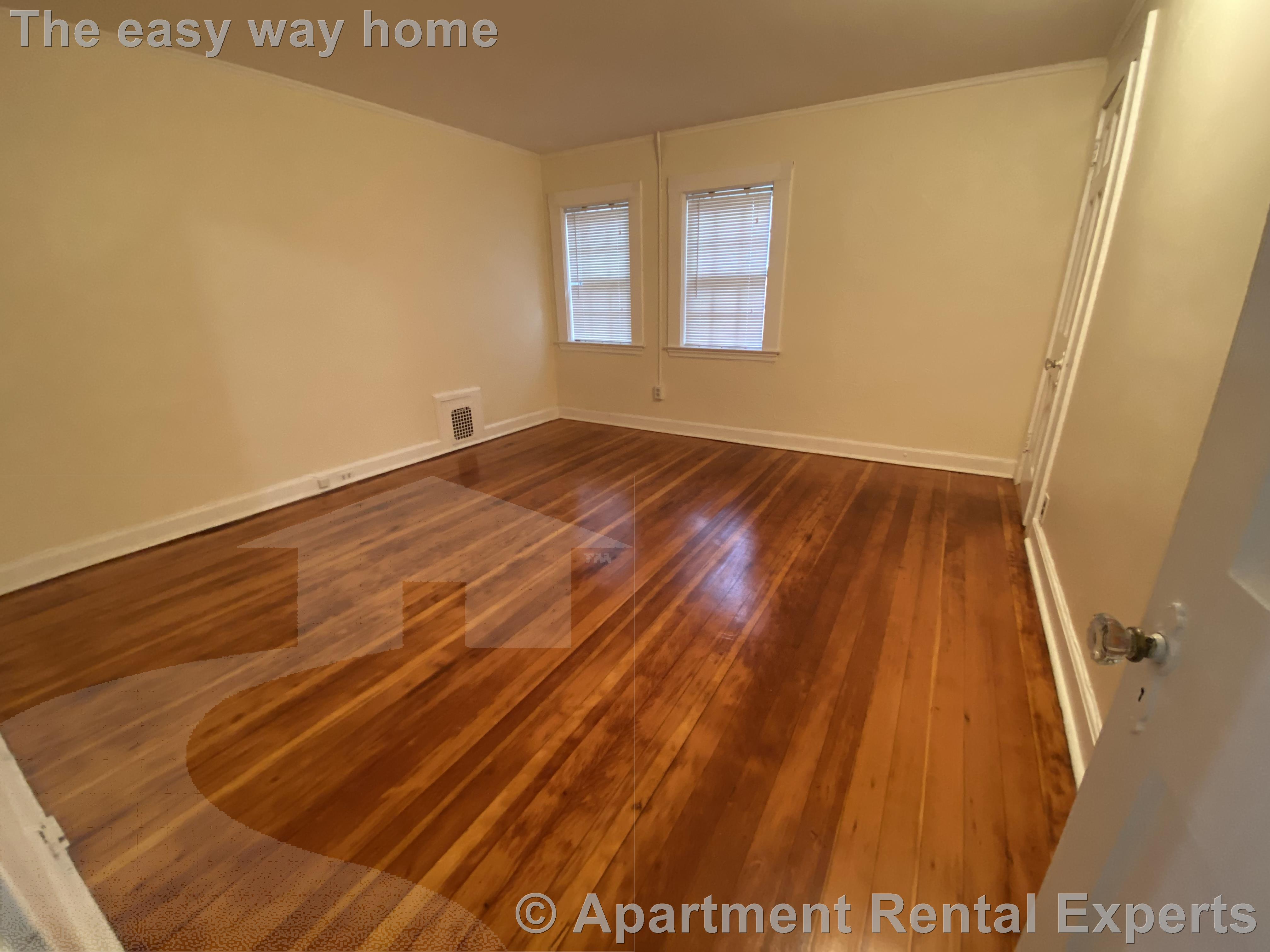 2 bed, 1 bath apartment for rent at 38 Gibson St Unit 2A, Harvard Square — photo 10 of 12