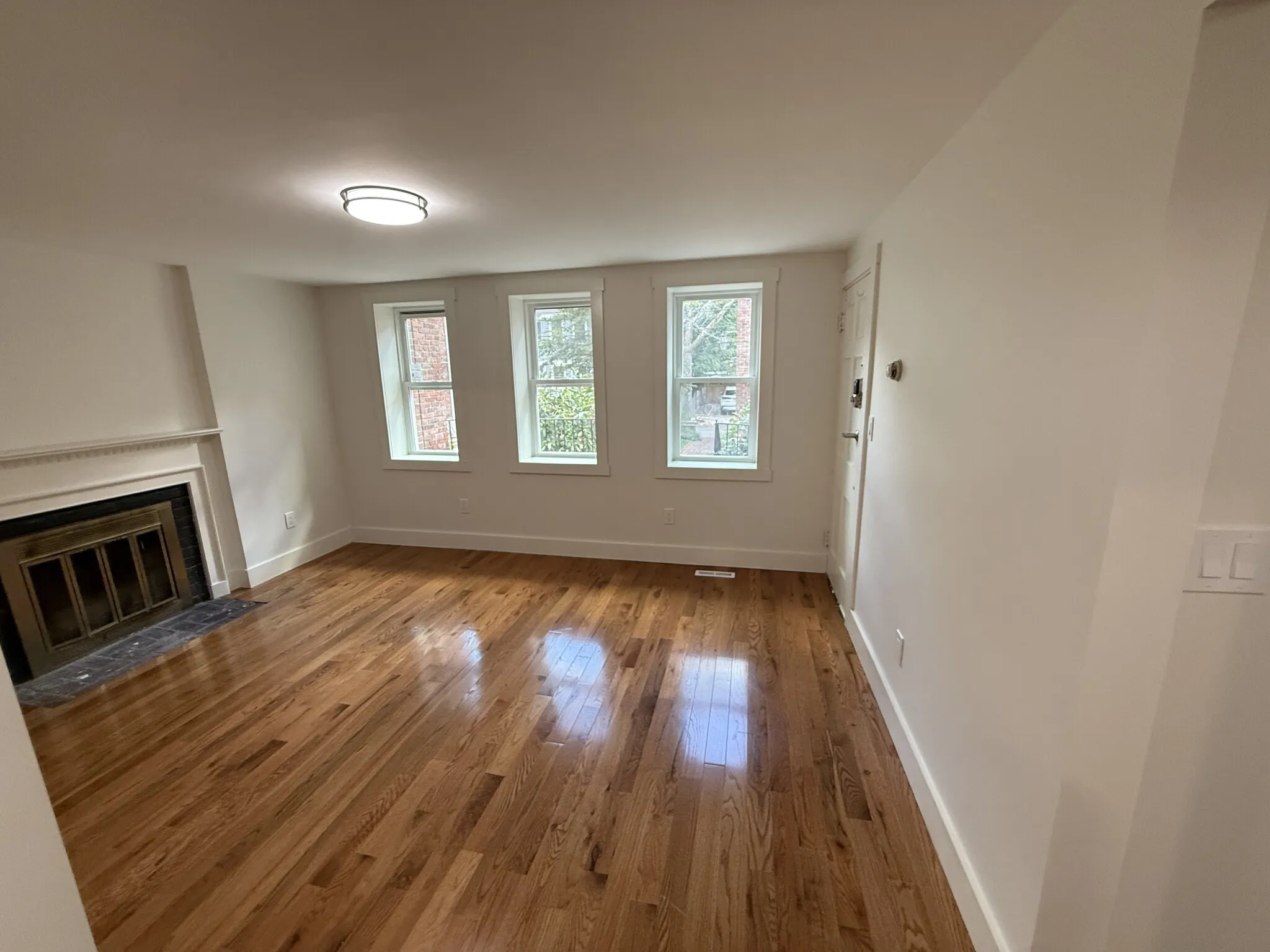 1 bed, 1 bath apartment for rent at 38 Gibson St Unit 5-B, West Cambridge — photo 3 of 16