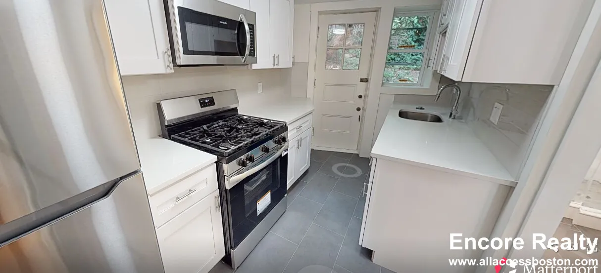 1 bed, 1 bath apartment for rent at 38 Gibson St Unit 5, West Cambridge — photo 1 of 5