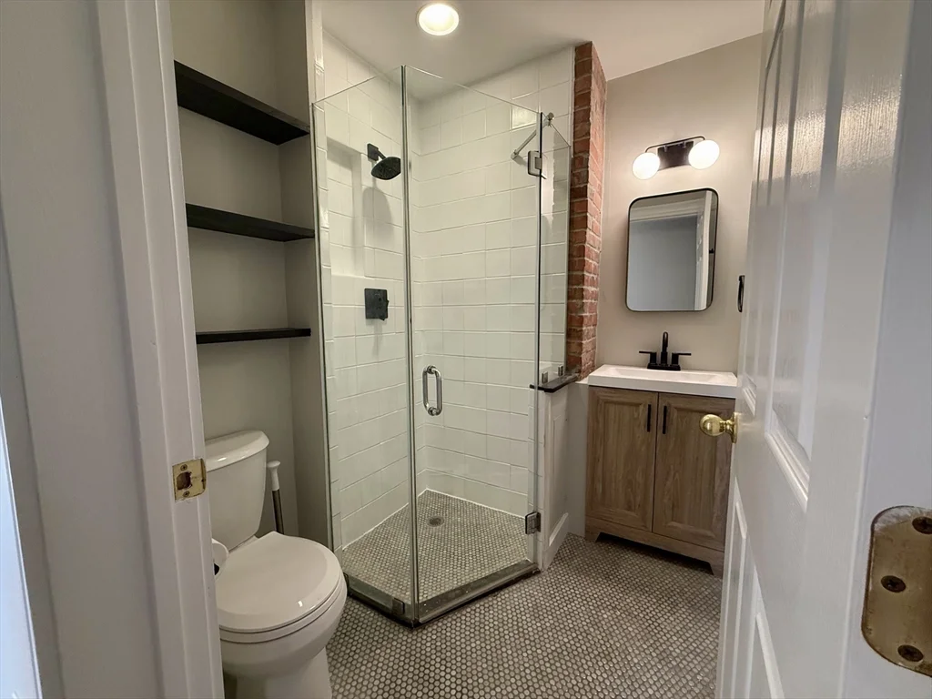 2 bed, 1 bath apartment for rent at 38 Goldsmith St Unit 3, Jamaica Plain — photo 16 of 23