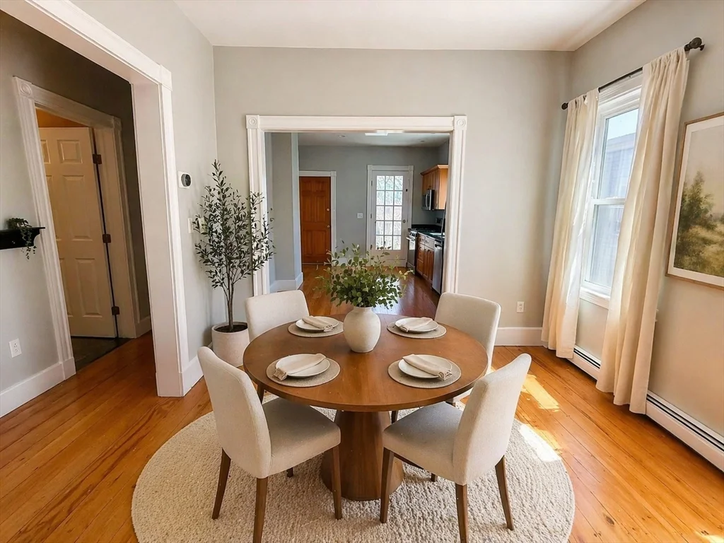 2 bed, 1 bath apartment for rent at 38 Goldsmith St Unit 3, Jamaica Plain — photo 8 of 23