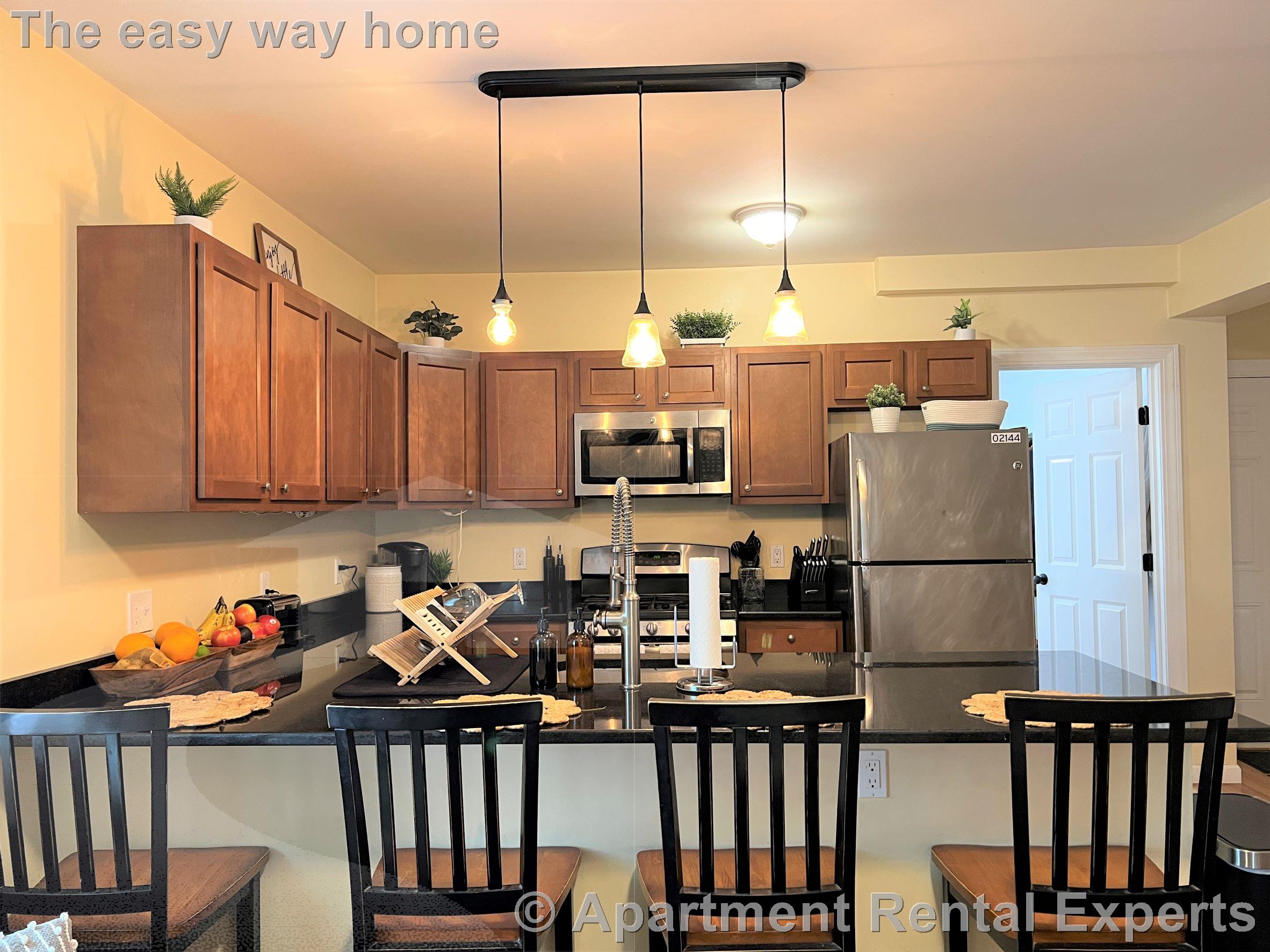 4 bed, 2 bath apartment for rent at 38 Gorham St Unit 1, Davis Square — photo 4 of 14