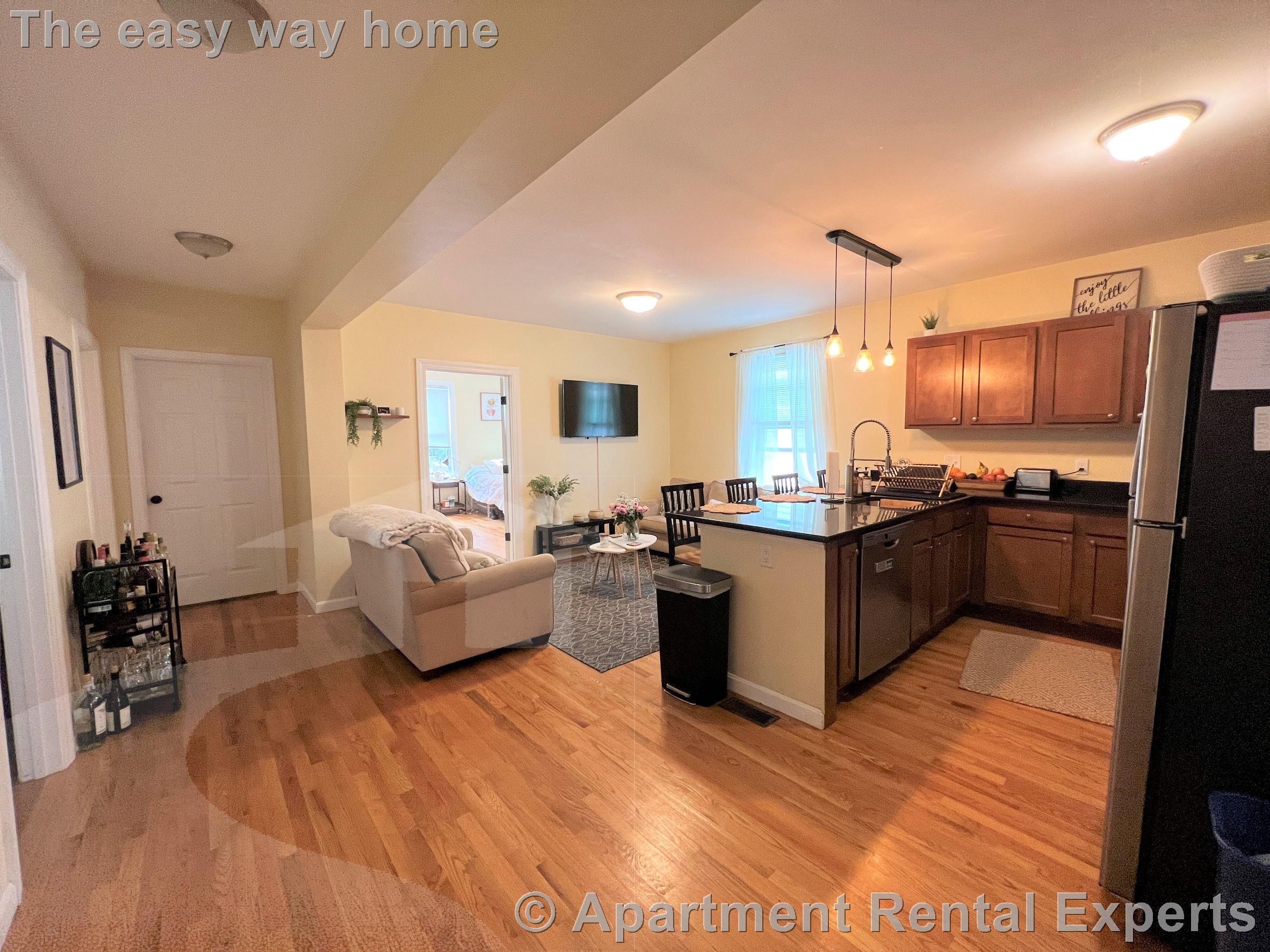 4 bed, 2 bath apartment for rent at 38 Gorham St Unit 1, Davis Square — photo 3 of 14