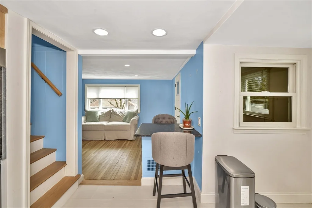 4 bed, 2 bath apartment for rent at 38 Grassmere Rd, Hyde Park — photo 8 of 26