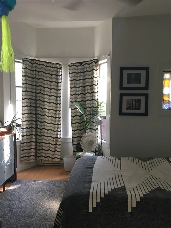 2 bed, 1 bath apartment for rent at 38 Greenwich St Unit 38, South End — photo 12 of 25