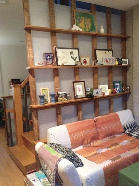 2 bed, 1 bath apartment for rent at 38 Greenwich St Unit 38, South End — photo 3 of 25
