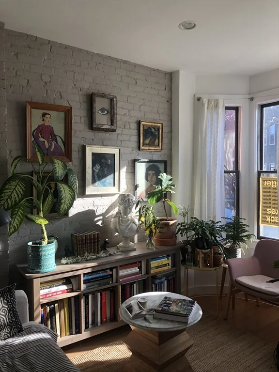 2 bed, 1 bath apartment for rent at 38 Greenwich St Unit 38, South End — photo 6 of 25