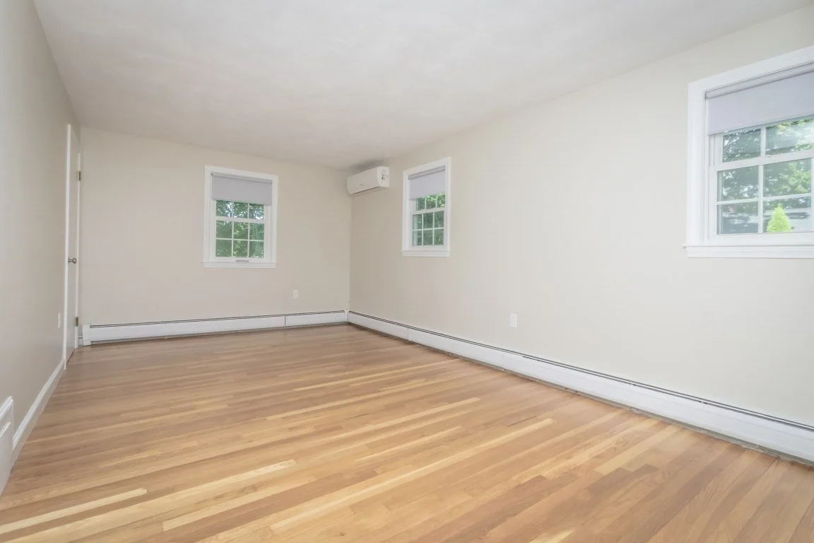 3 bed, 1 bath apartment for rent at 38 Guild St Unit 1, Lowell — photo 22 of 33