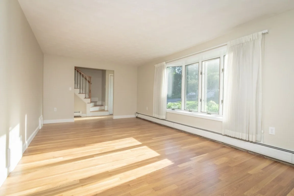 3 bed, 1 bath apartment for rent at 38 Guild St Unit 1, Lowell — photo 6 of 33