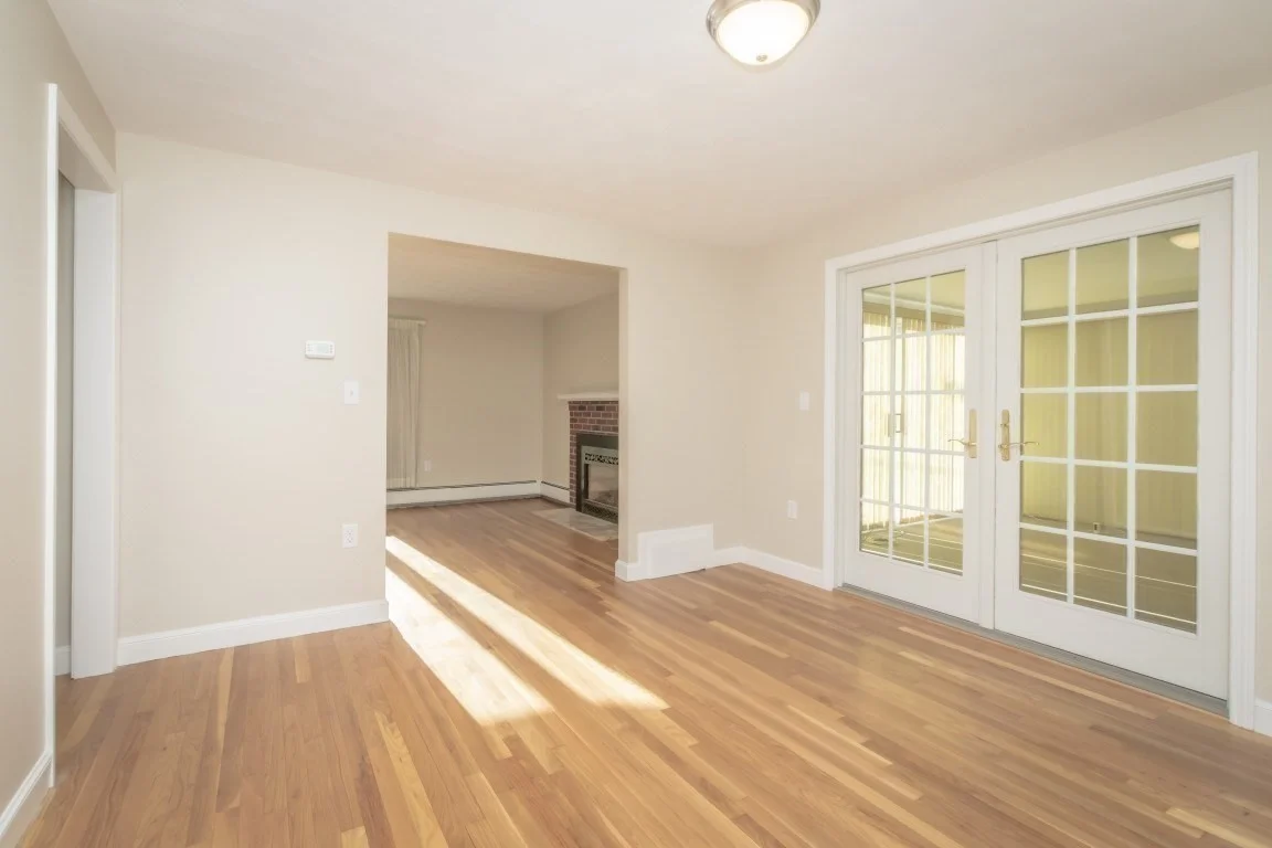 3 bed, 1 bath apartment for rent at 38 Guild St Unit 1, Lowell — photo 10 of 33