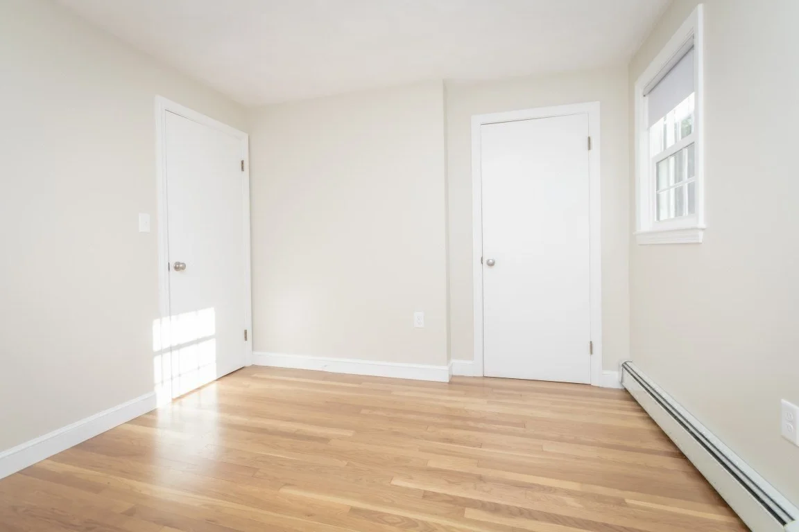 3 bed, 1 bath apartment for rent at 38 Guild St Unit 1, Lowell — photo 30 of 33