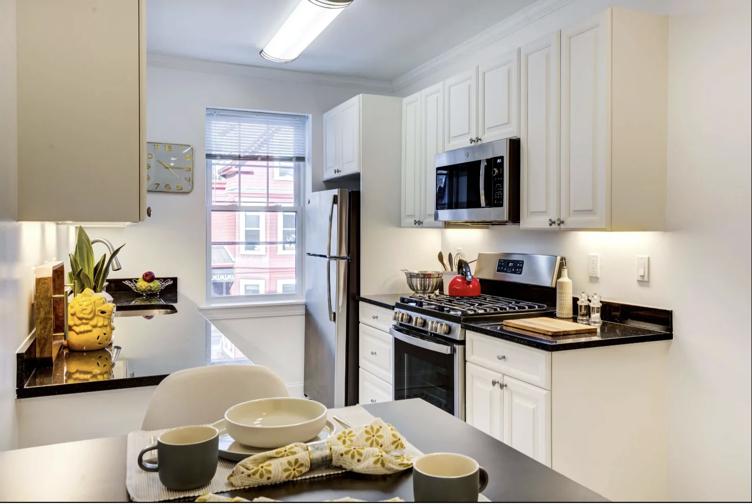 1 bed, 1 bath apartment for rent at 38 Harris St Unit 3, Coolidge Corner — photo 3 of 7