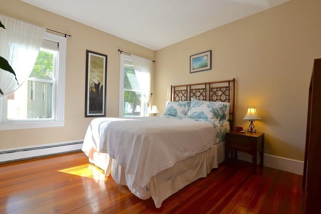 2 bed, 1 bath apartment for rent at 38 Harrison St Unit 2, Ward Two — photo 2 of 11