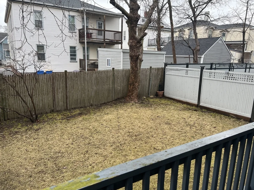 3 bed, 1 bath apartment for rent at 38 Hawthorn Ave Unit 1, Winthrop — photo 13 of 13