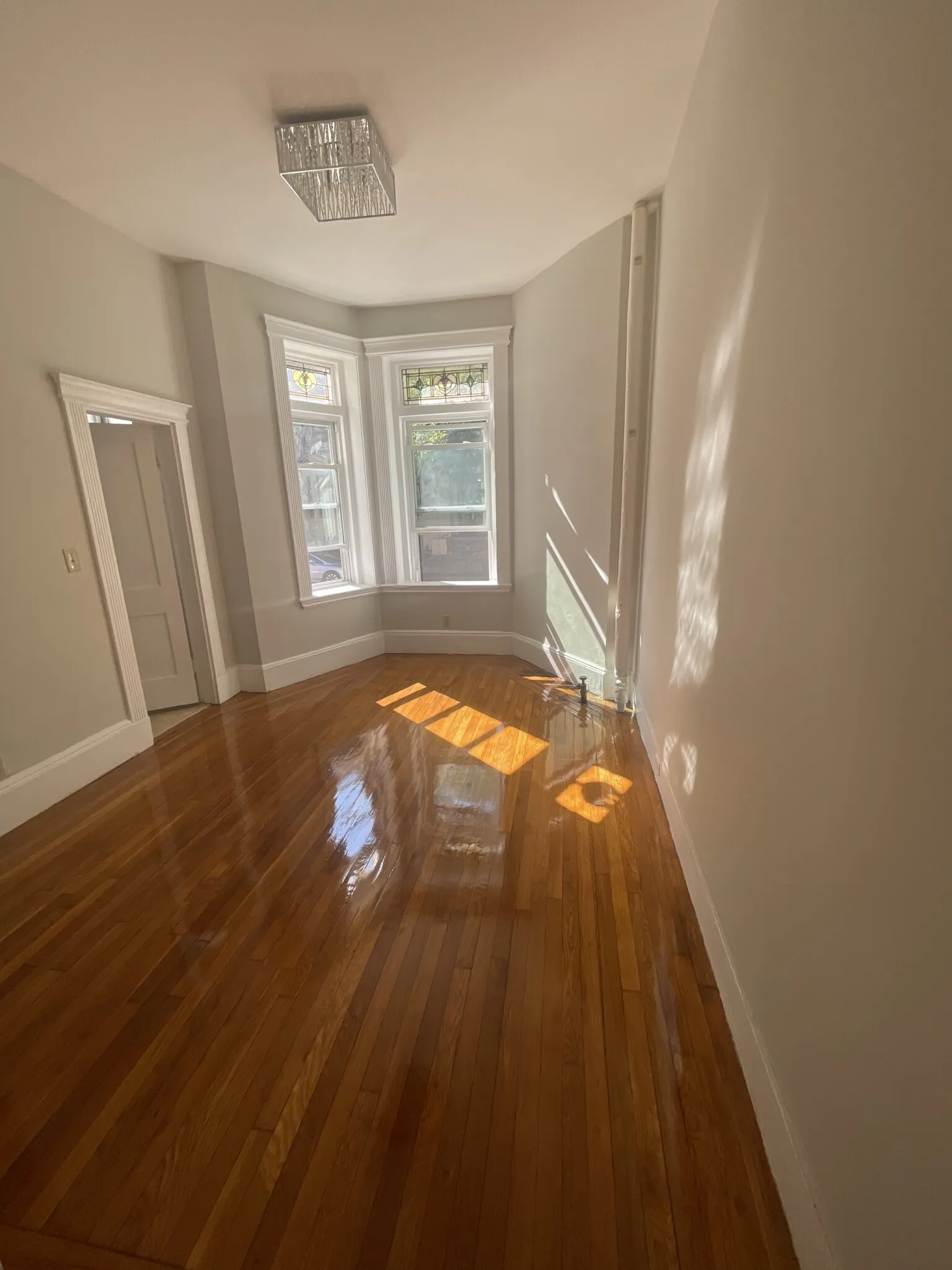 Studio bed, 1 bath apartment for rent at 38 Hemenway St Unit 1, Fenway — photo 1 of 10