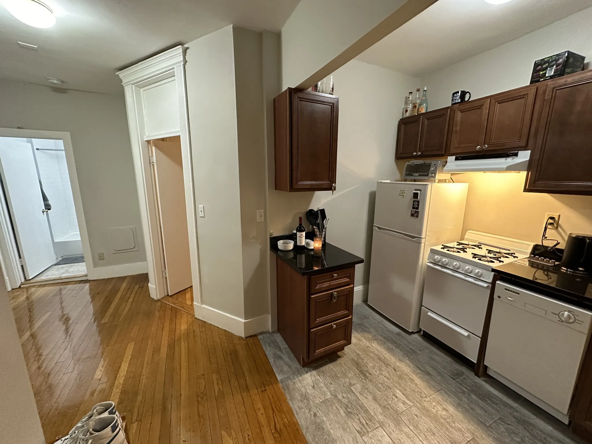 2 bed, 1 bath apartment for rent at 38 Hemenway St Unit 14, Fenway — photo 17 of 45