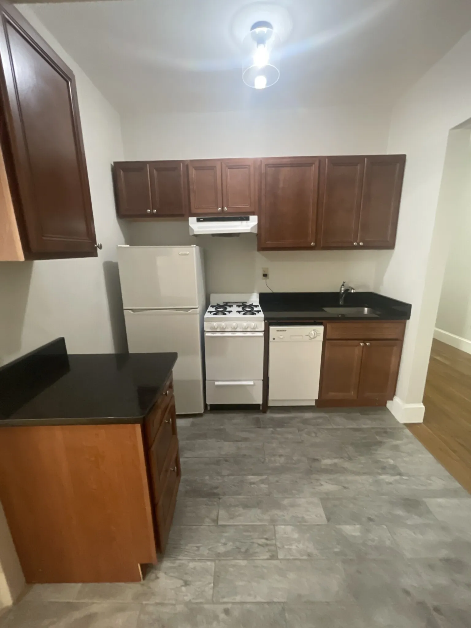 2 bed, 1 bath apartment for rent at 38 Hemenway St Unit 14, Fenway — photo 3 of 45