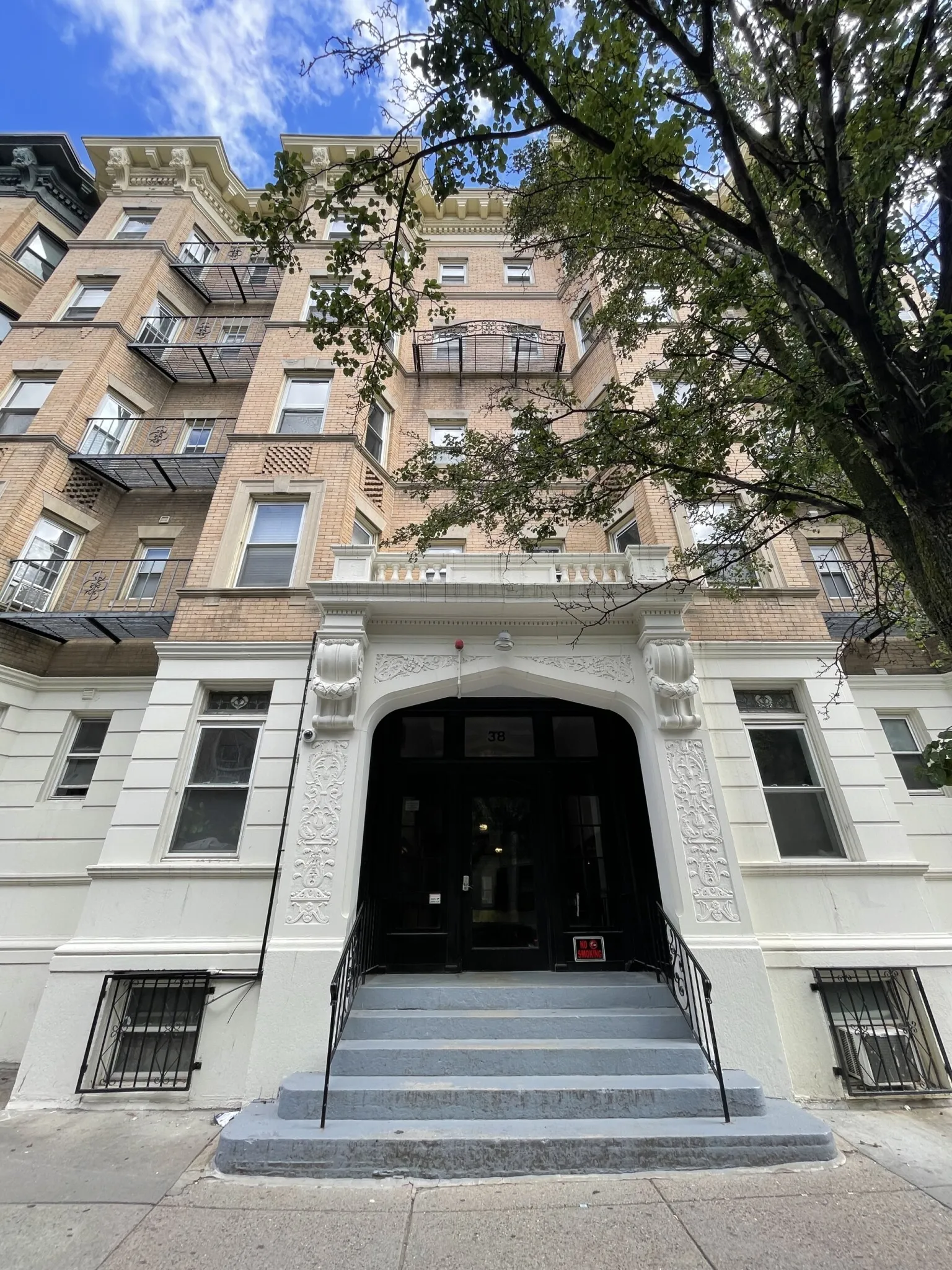 Studio bed, 1 bath apartment for rent at 38 Hemenway St Unit 16, Fenway — photo 12 of 12