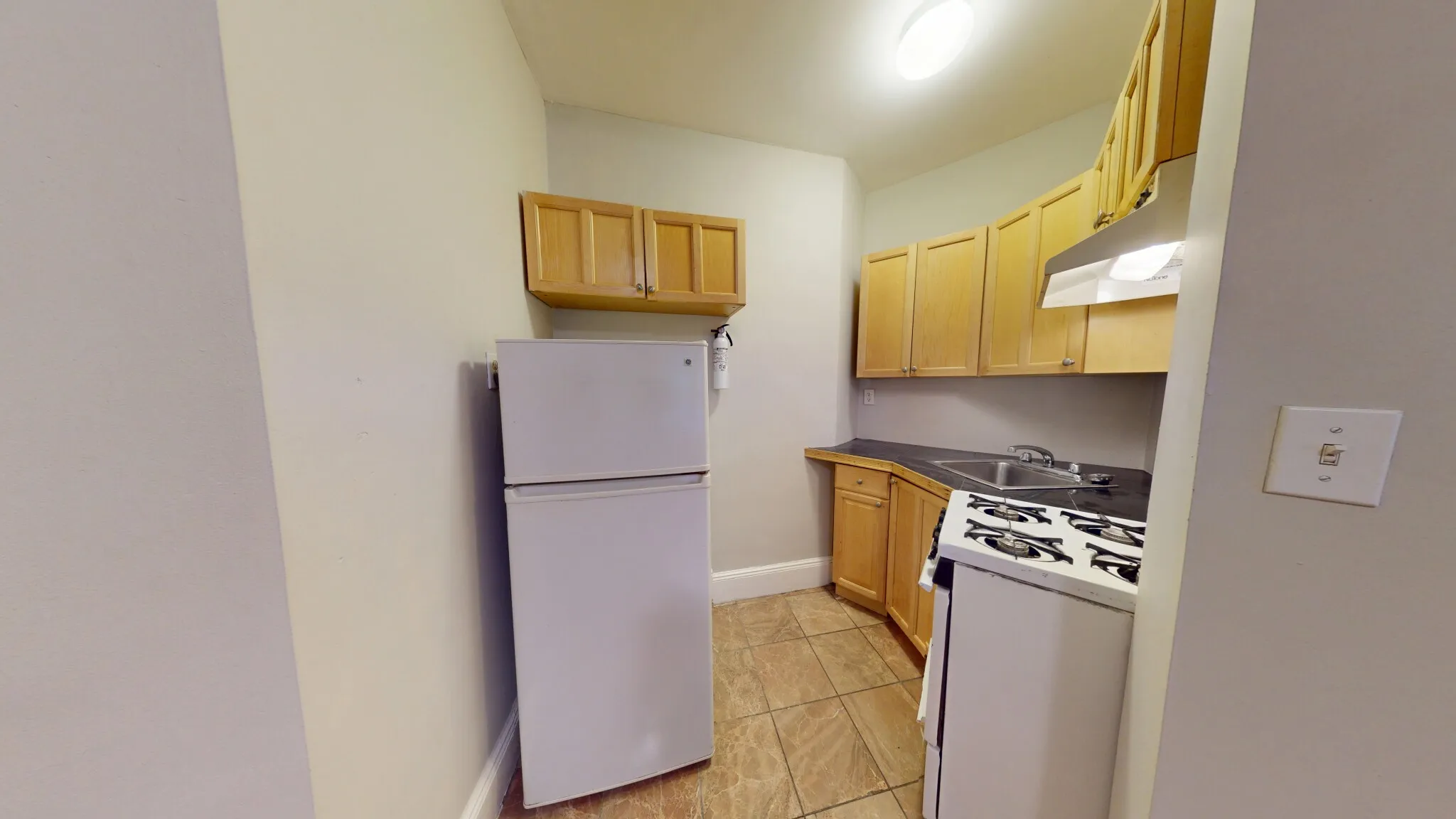 Studio bed, 1 bath apartment for rent at 38 Hemenway St Unit 16, Fenway — photo 5 of 12
