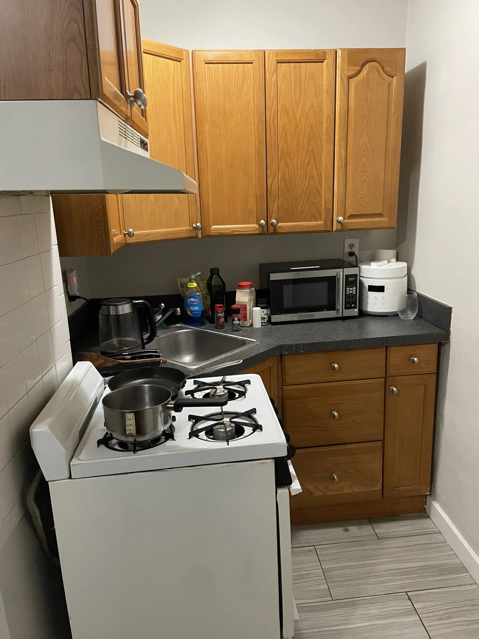 Studio bed, 1 bath apartment for rent at 38 Hemenway St Unit 18, Fenway — photo 13 of 19