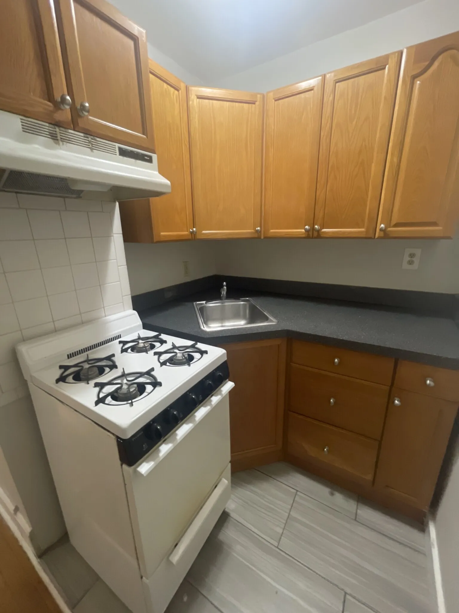 Studio bed, 1 bath apartment for rent at 38 Hemenway St Unit 18, Fenway — photo 11 of 19