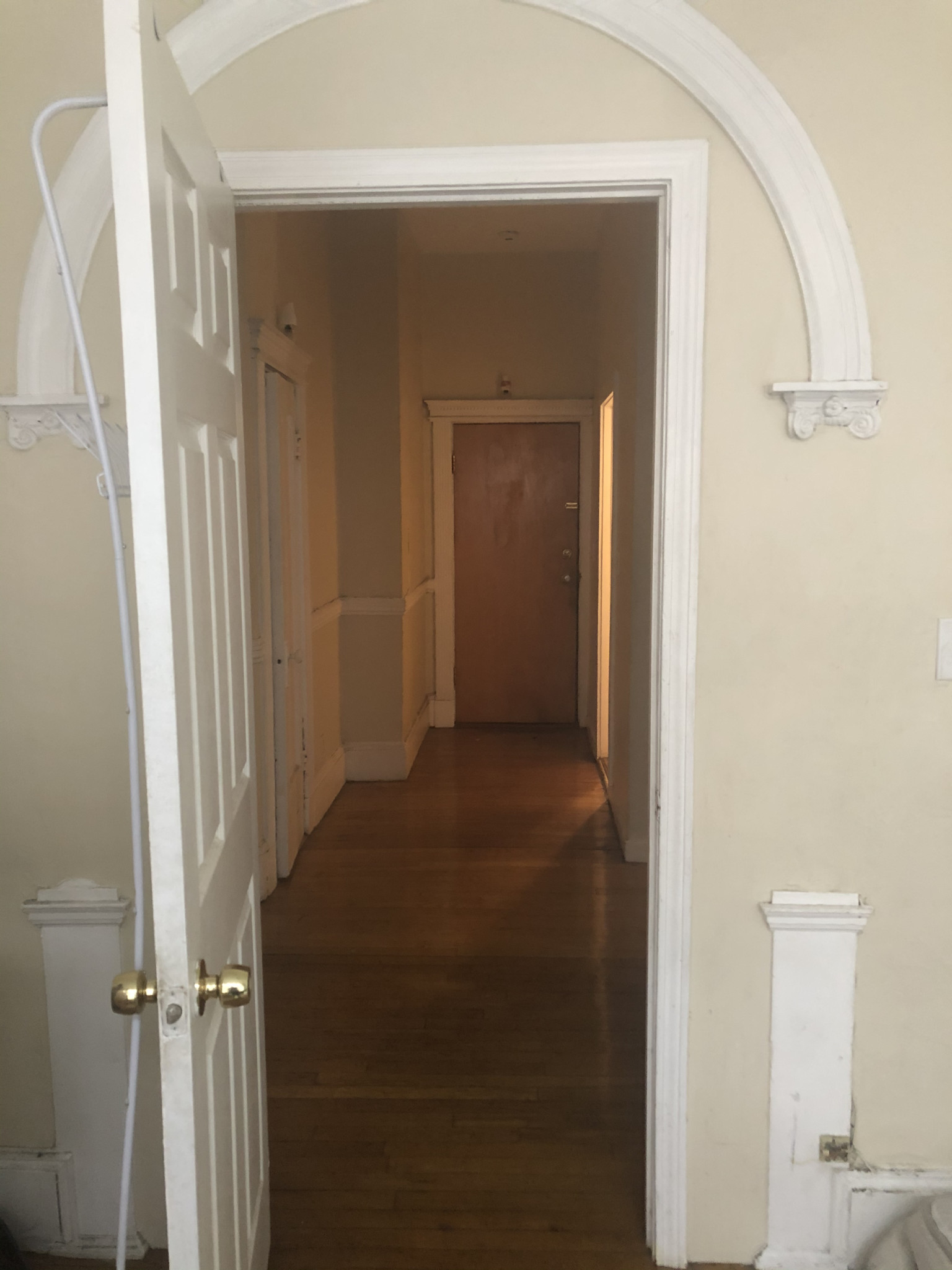 3 bed, 1 bath apartment for rent at 38 Hemenway St Unit 2, Fenway — photo 14 of 15