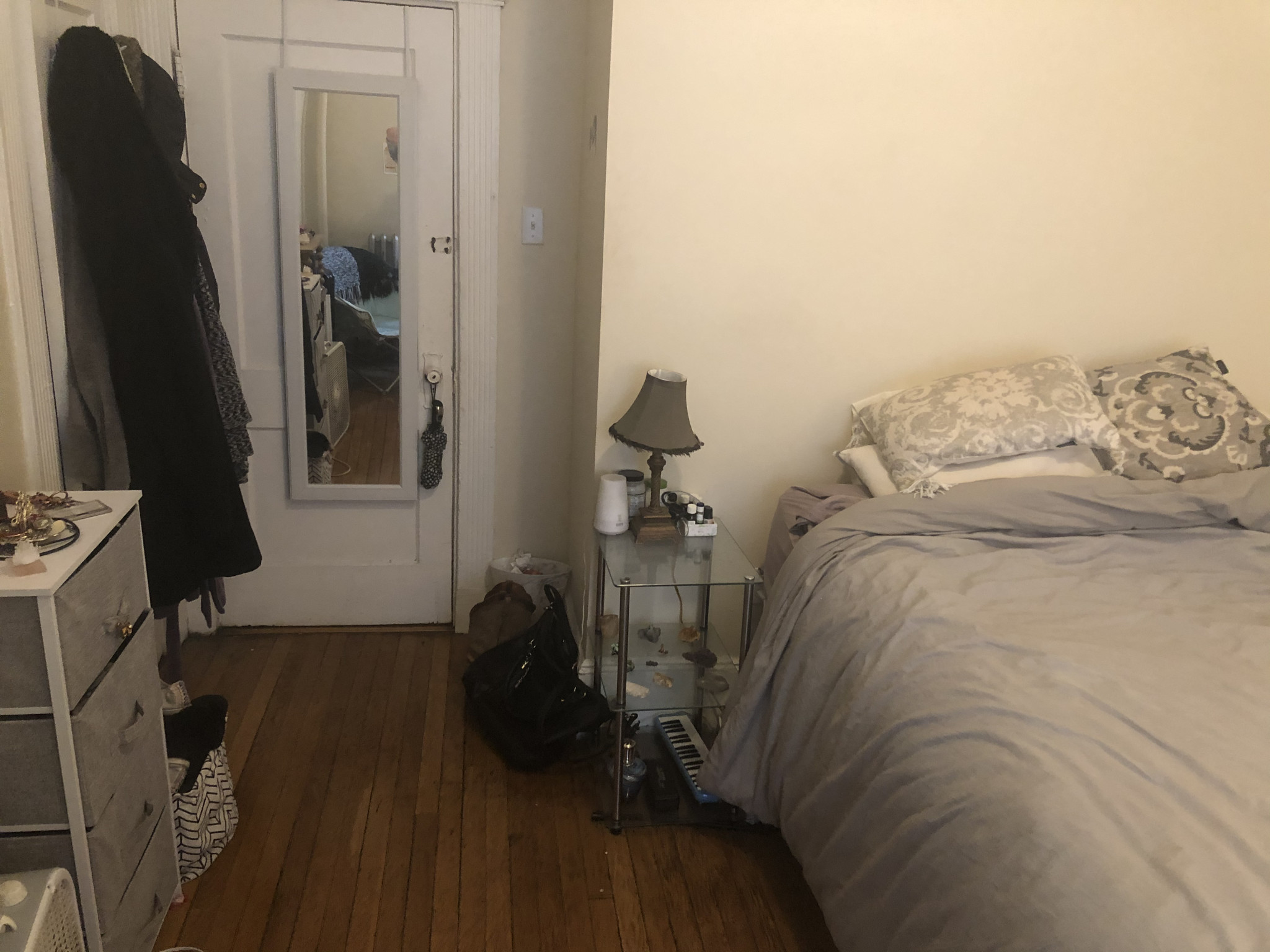 3 bed, 1 bath apartment for rent at 38 Hemenway St Unit 2, Fenway — photo 8 of 15