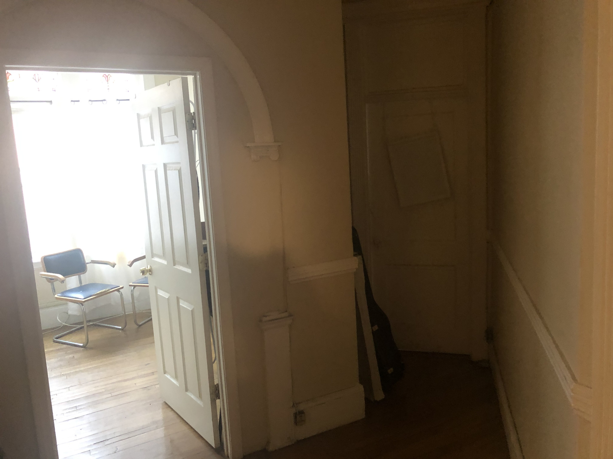 3 bed, 1 bath apartment for rent at 38 Hemenway St Unit 2, Fenway — photo 5 of 15