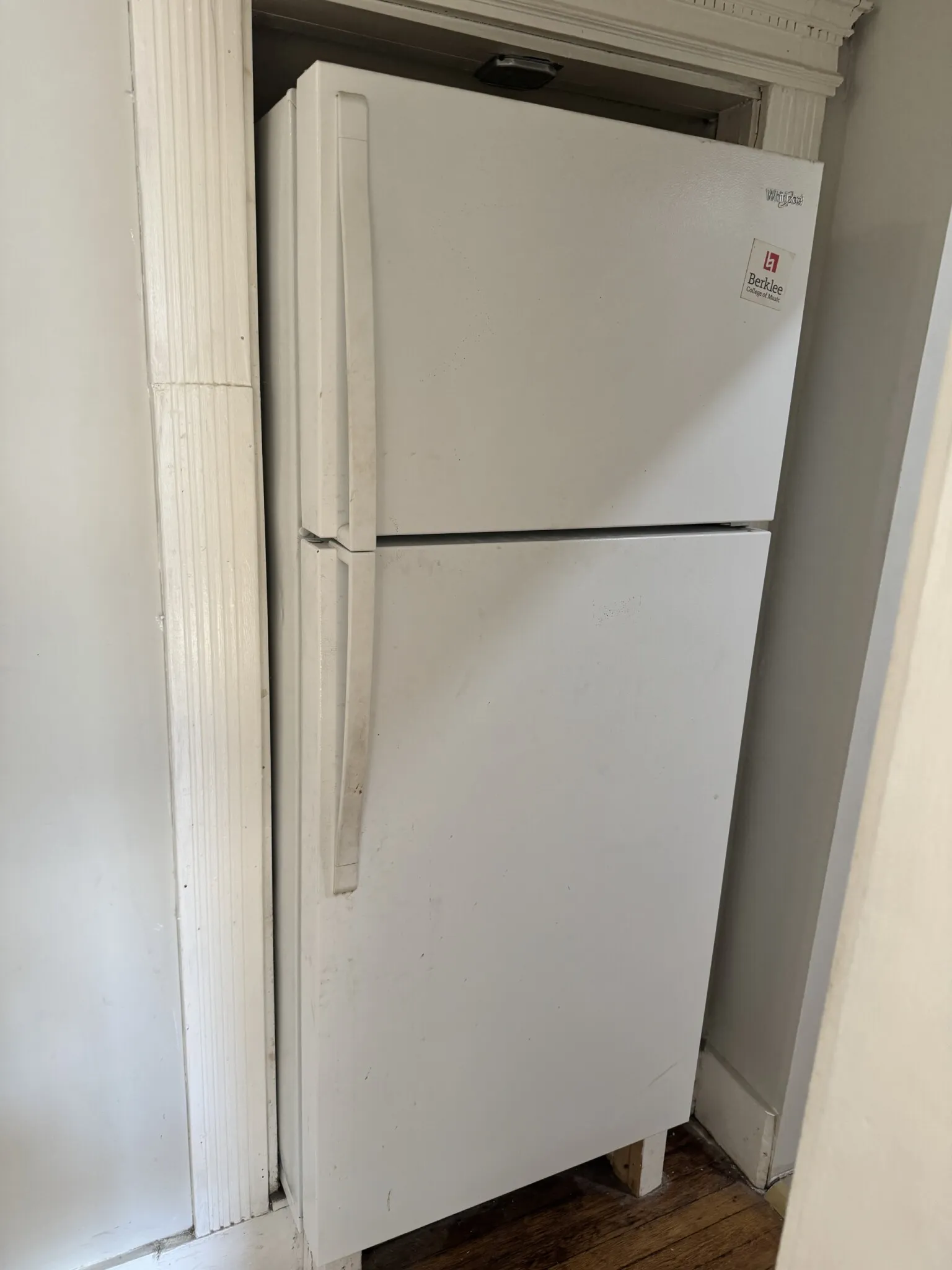 3 bed, 1 bath apartment for rent at 38 Hemenway St Unit 22, Fenway — photo 4 of 27