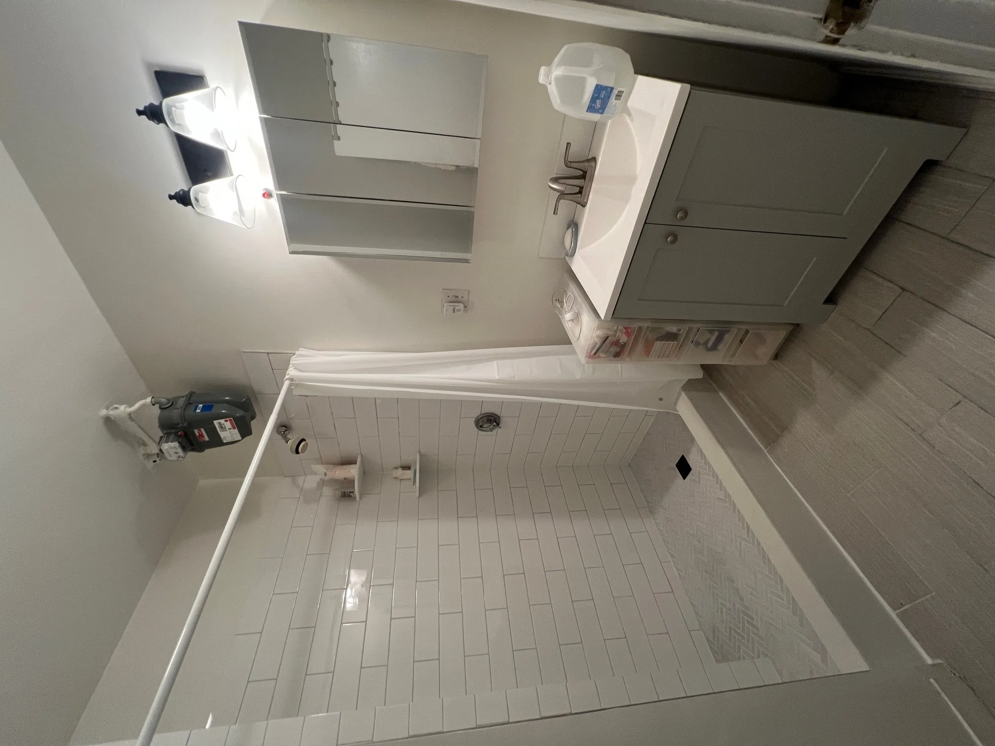 3 bed, 1 bath apartment for rent at 38 Hemenway St Unit 22, Fenway — photo 14 of 27