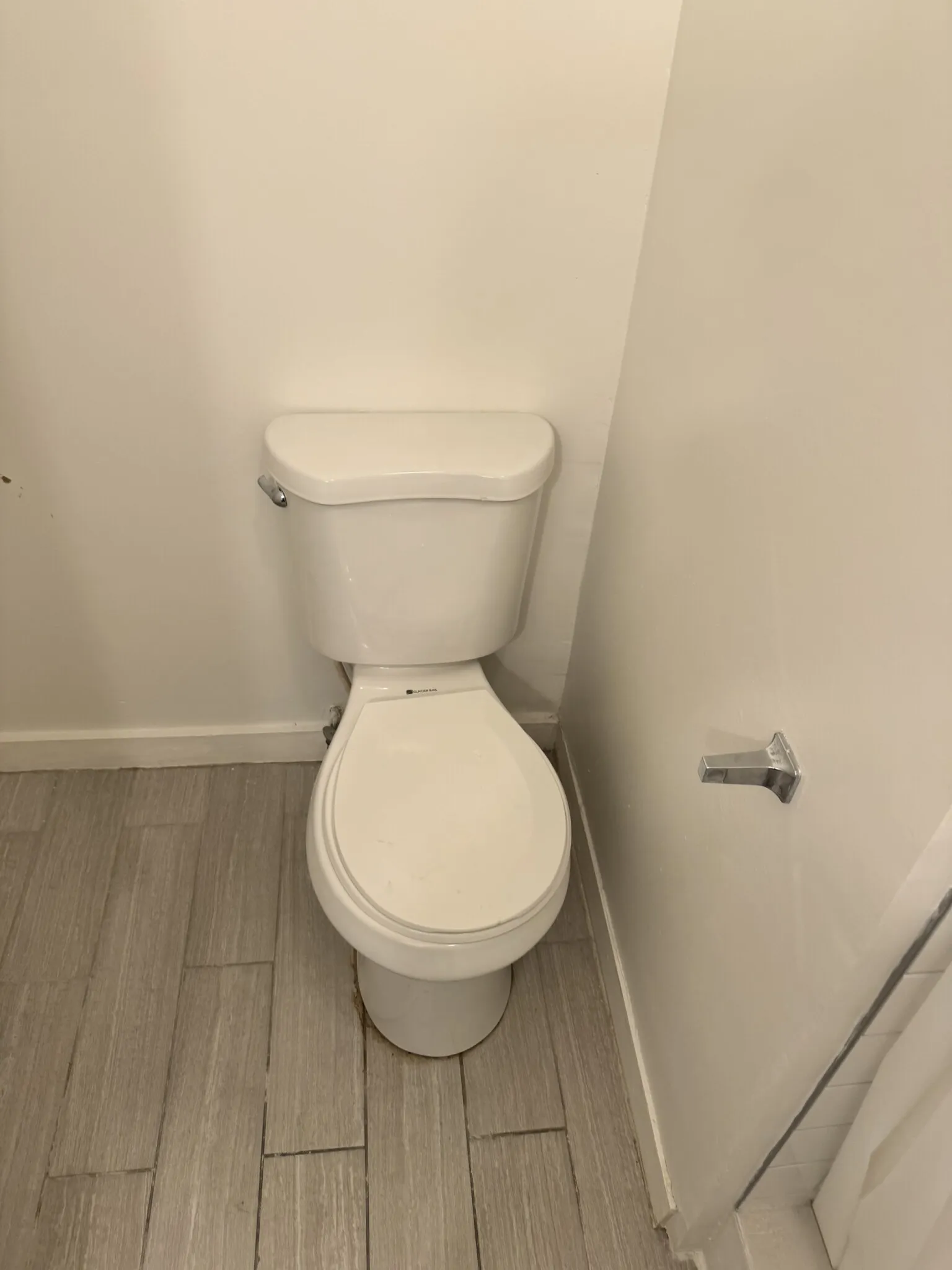 3 bed, 1 bath apartment for rent at 38 Hemenway St Unit 22, Fenway — photo 11 of 27