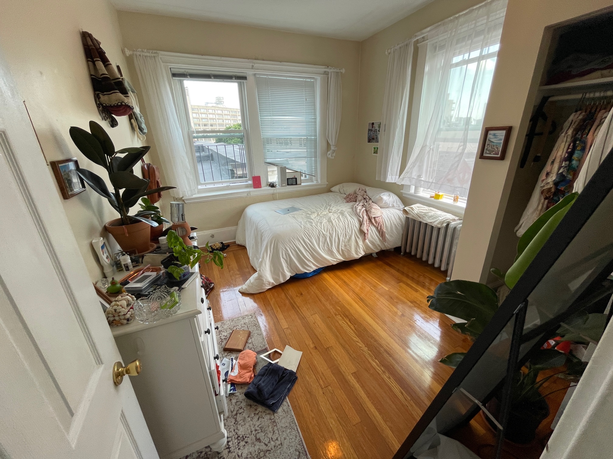2 bed, 1 bath apartment for rent at 38 Hemenway St Unit 44, Fenway — photo 4 of 19