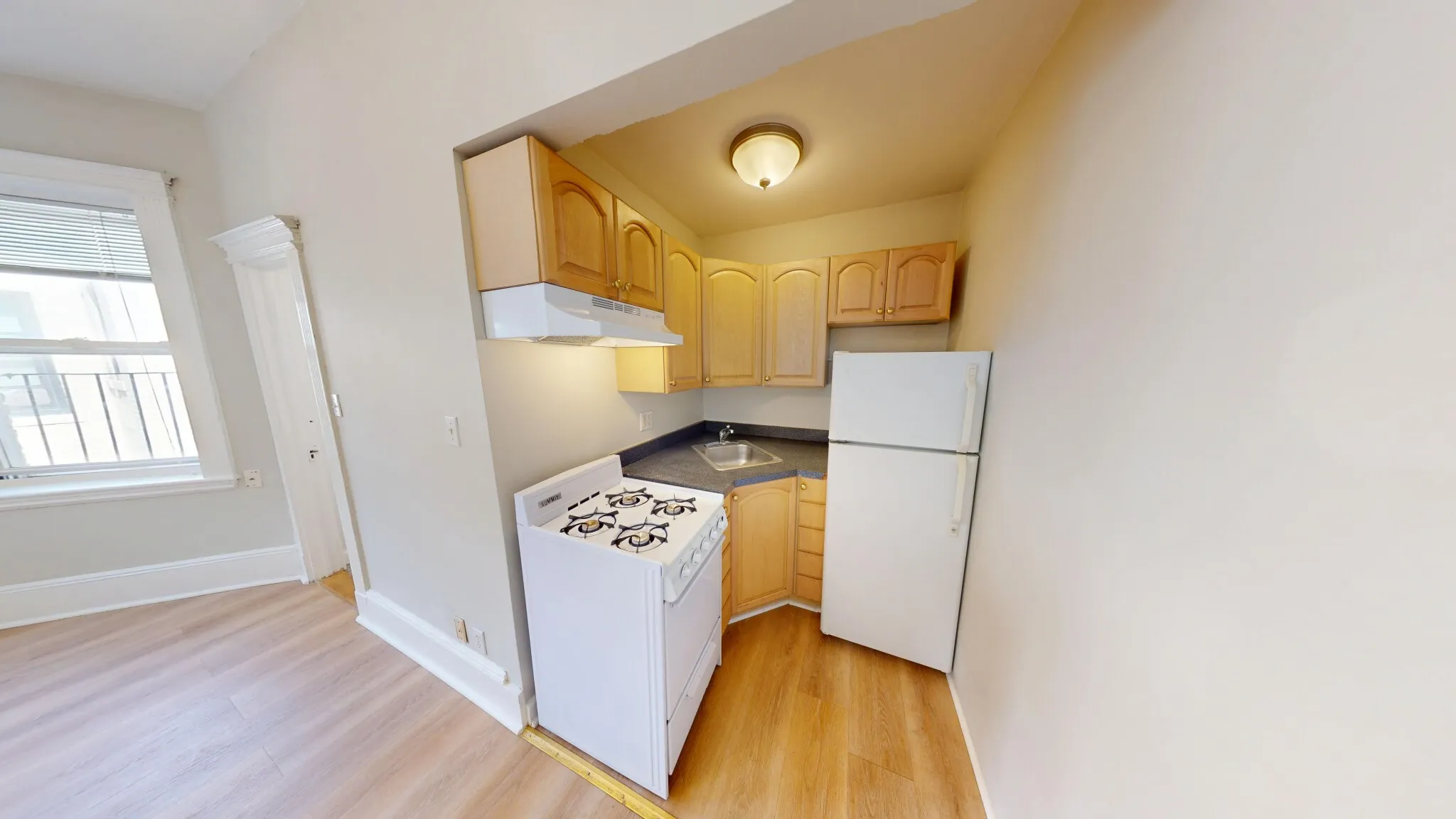 Studio bed, 1 bath apartment for rent at 38 Hemenway St Unit 48, Fenway — photo 3 of 10