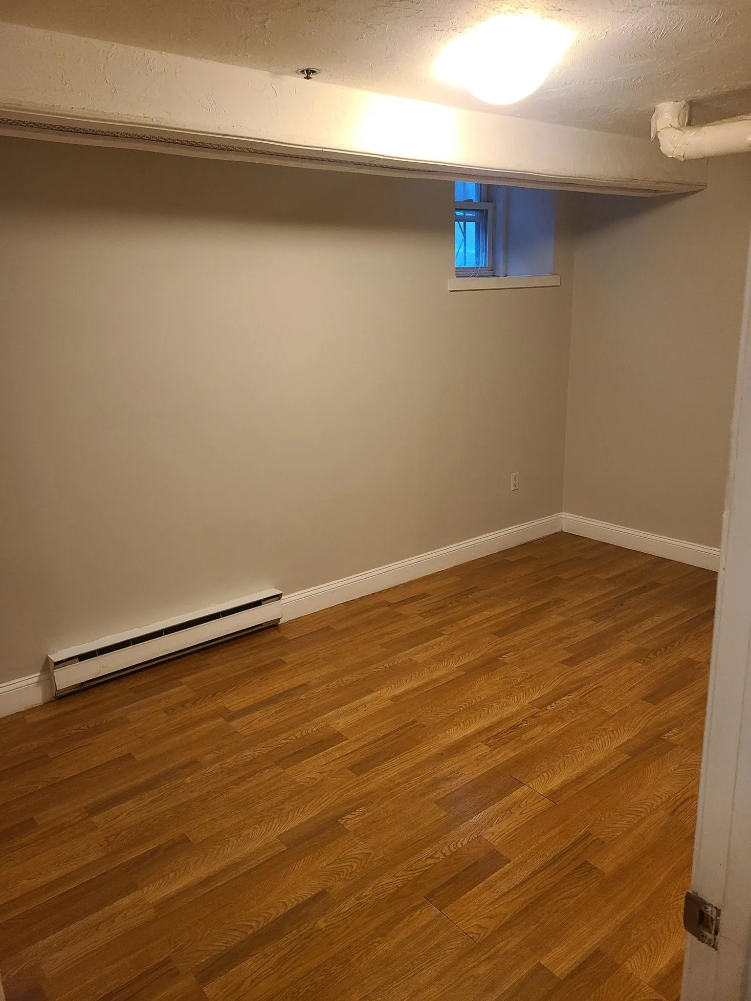 4 bed, 2 bath apartment for rent at 38 Hemenway St Unit 51, Fenway — photo 63 of 74