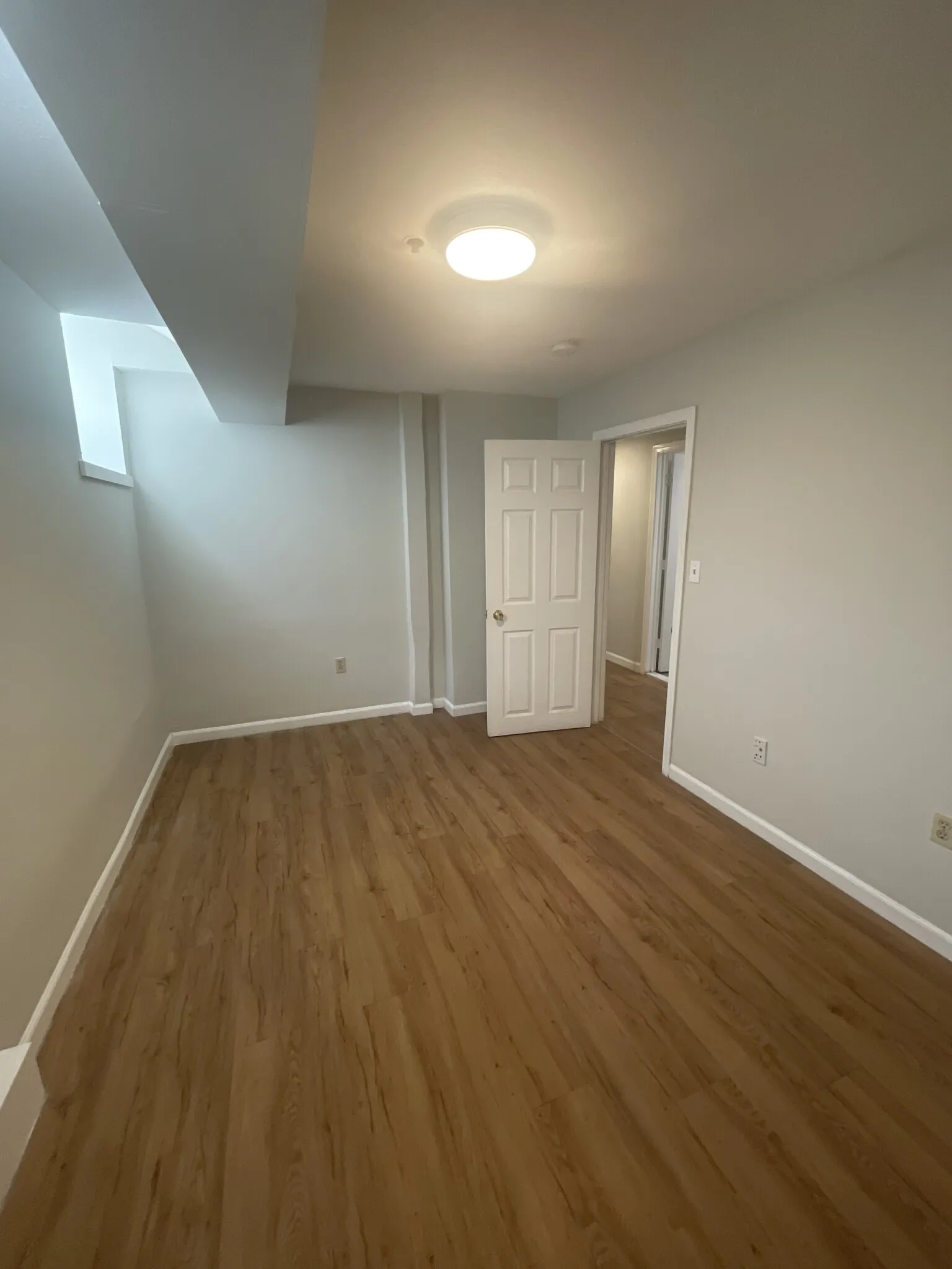 4 bed, 2 bath apartment for rent at 38 Hemenway St Unit 51, Fenway — photo 22 of 74