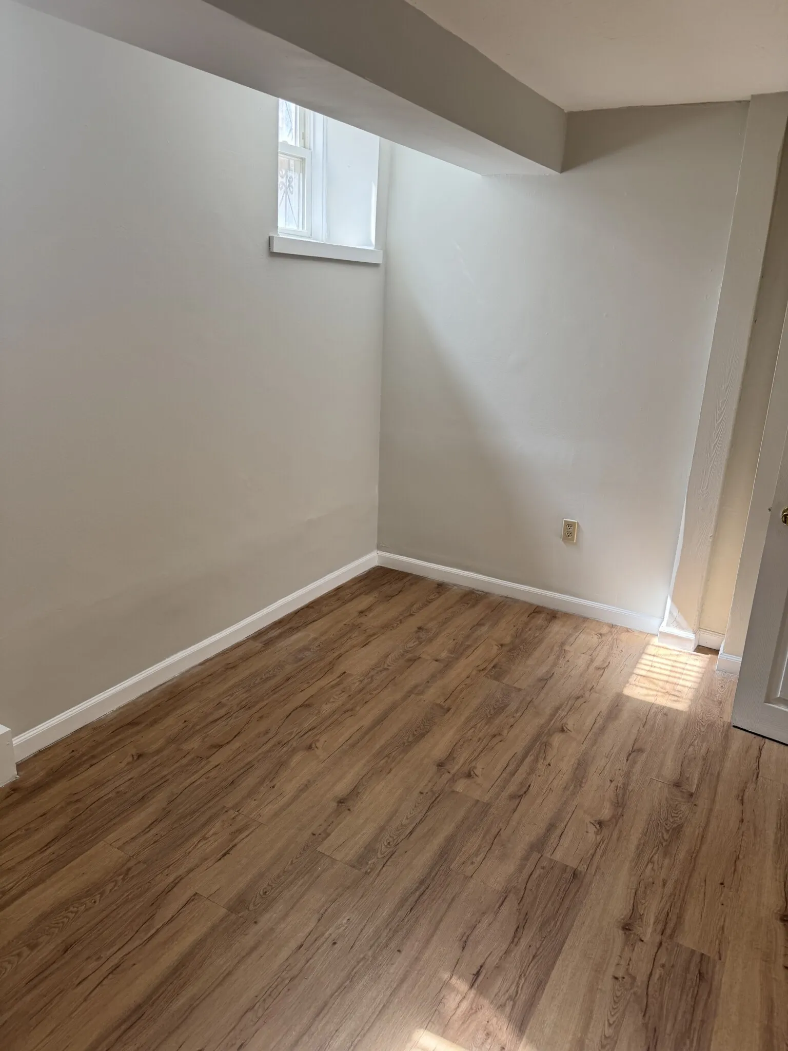 4 bed, 2 bath apartment for rent at 38 Hemenway St Unit 51, Fenway — photo 7 of 74