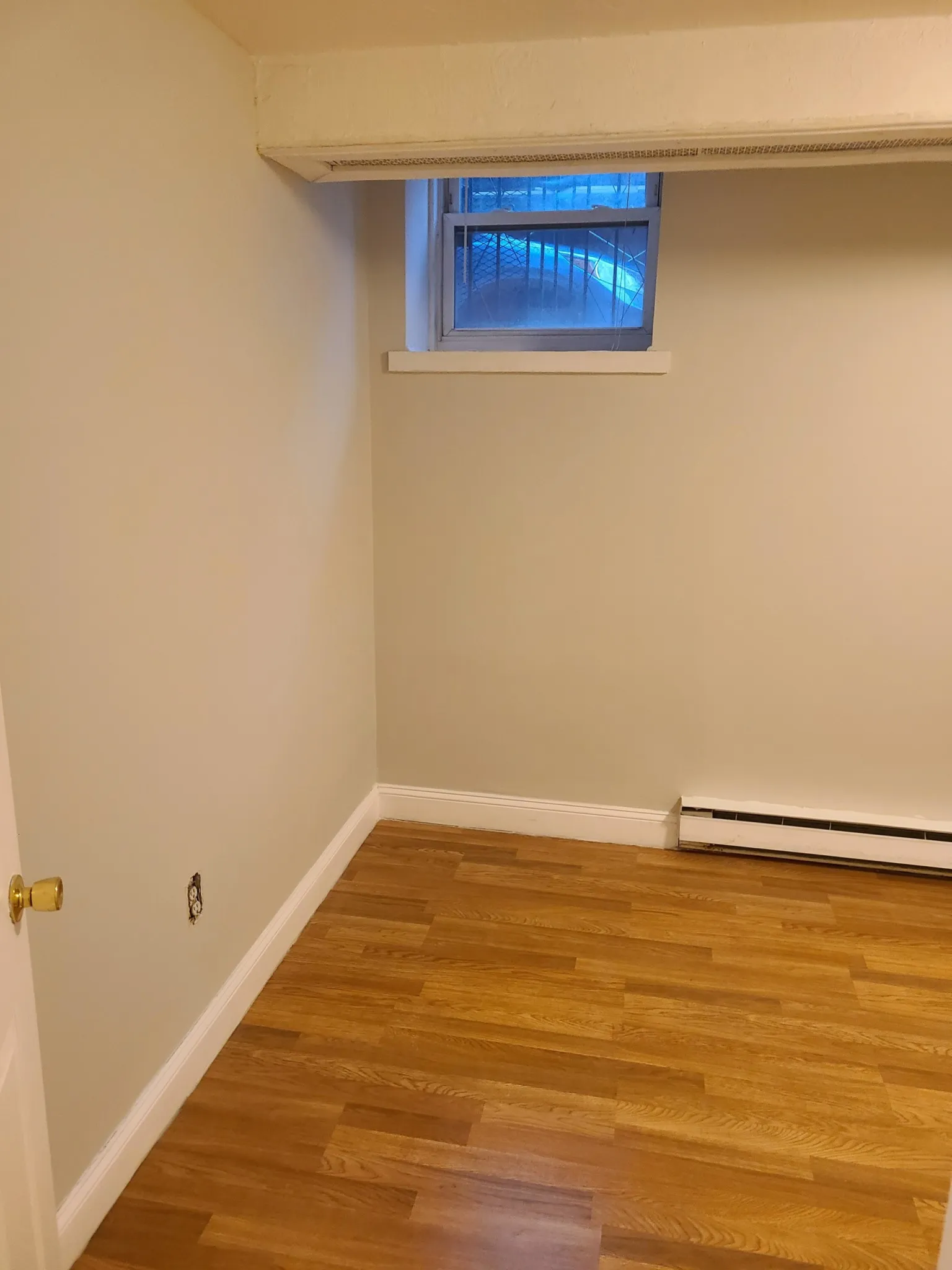 4 bed, 2 bath apartment for rent at 38 Hemenway St Unit 51, Fenway — photo 65 of 74