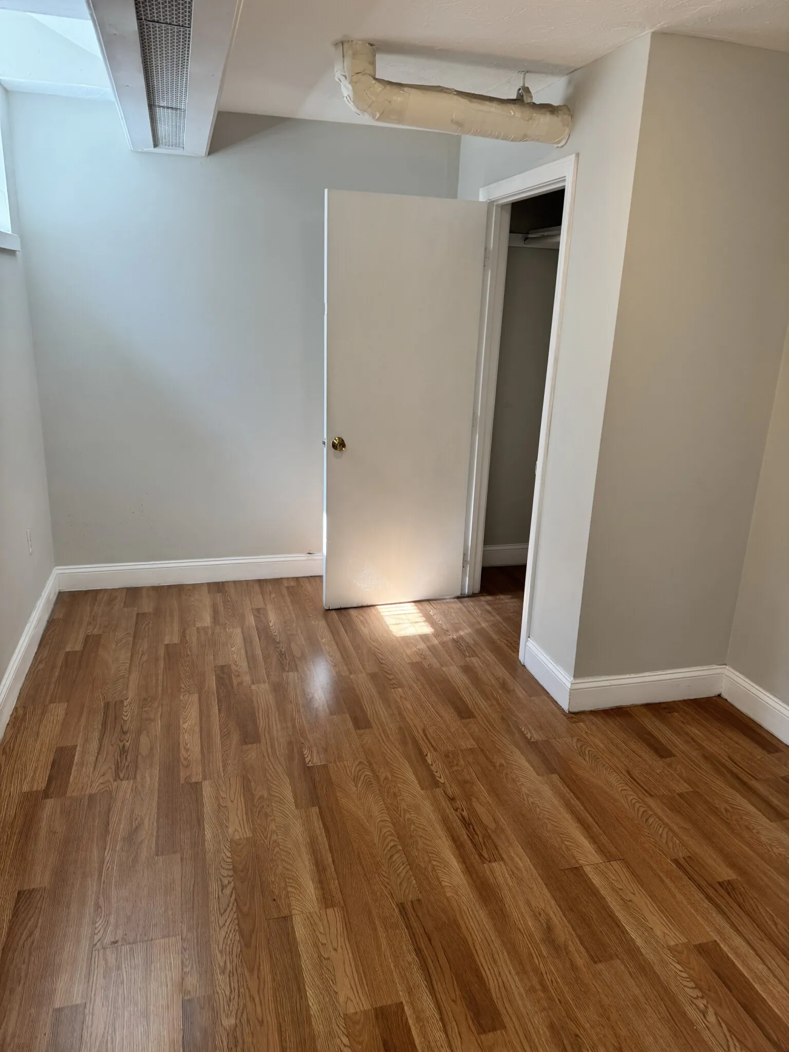 4 bed, 2 bath apartment for rent at 38 Hemenway St Unit 51, Fenway — photo 12 of 74