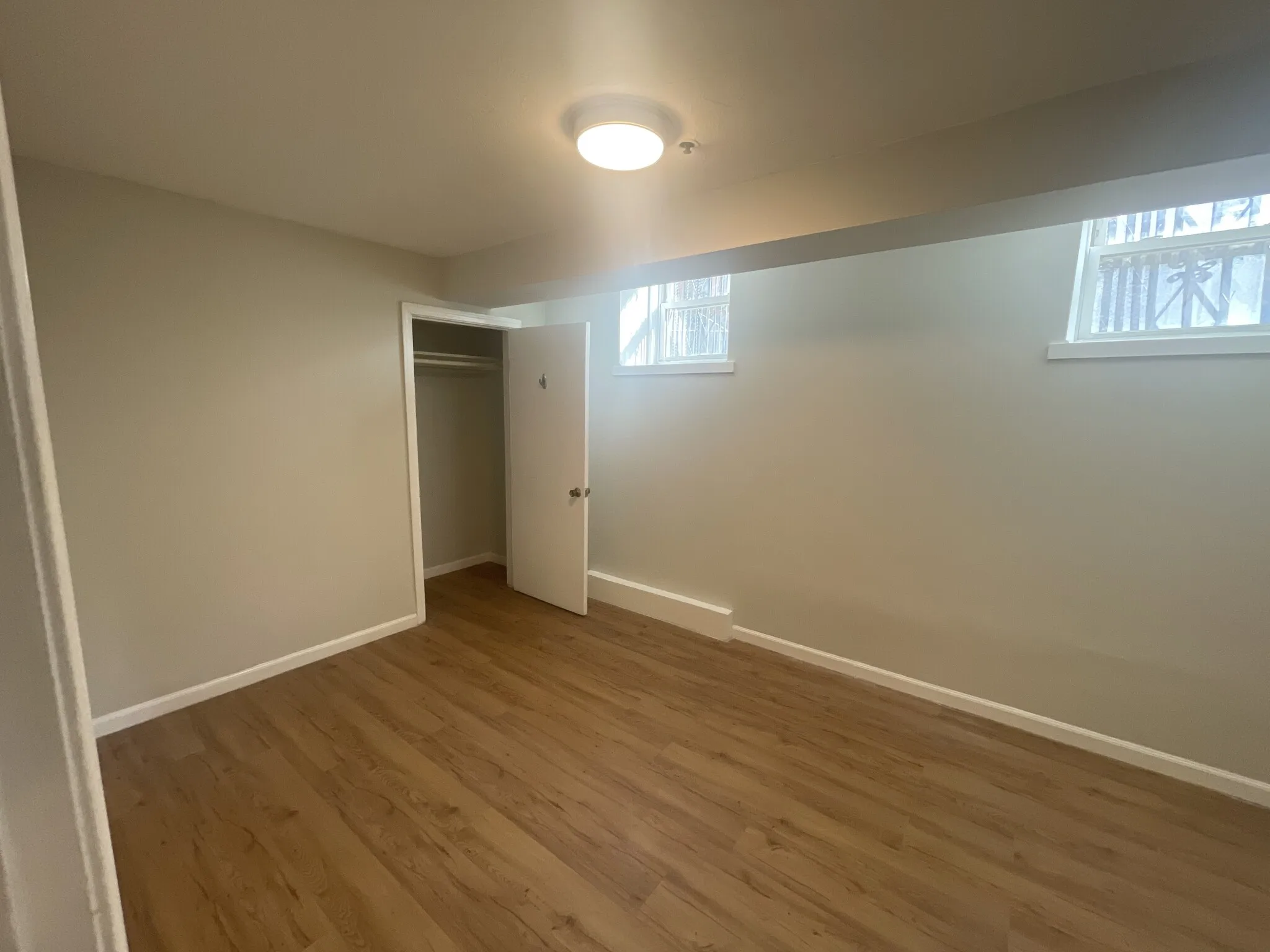 4 bed, 2 bath apartment for rent at 38 Hemenway St Unit 51, Fenway — photo 21 of 74