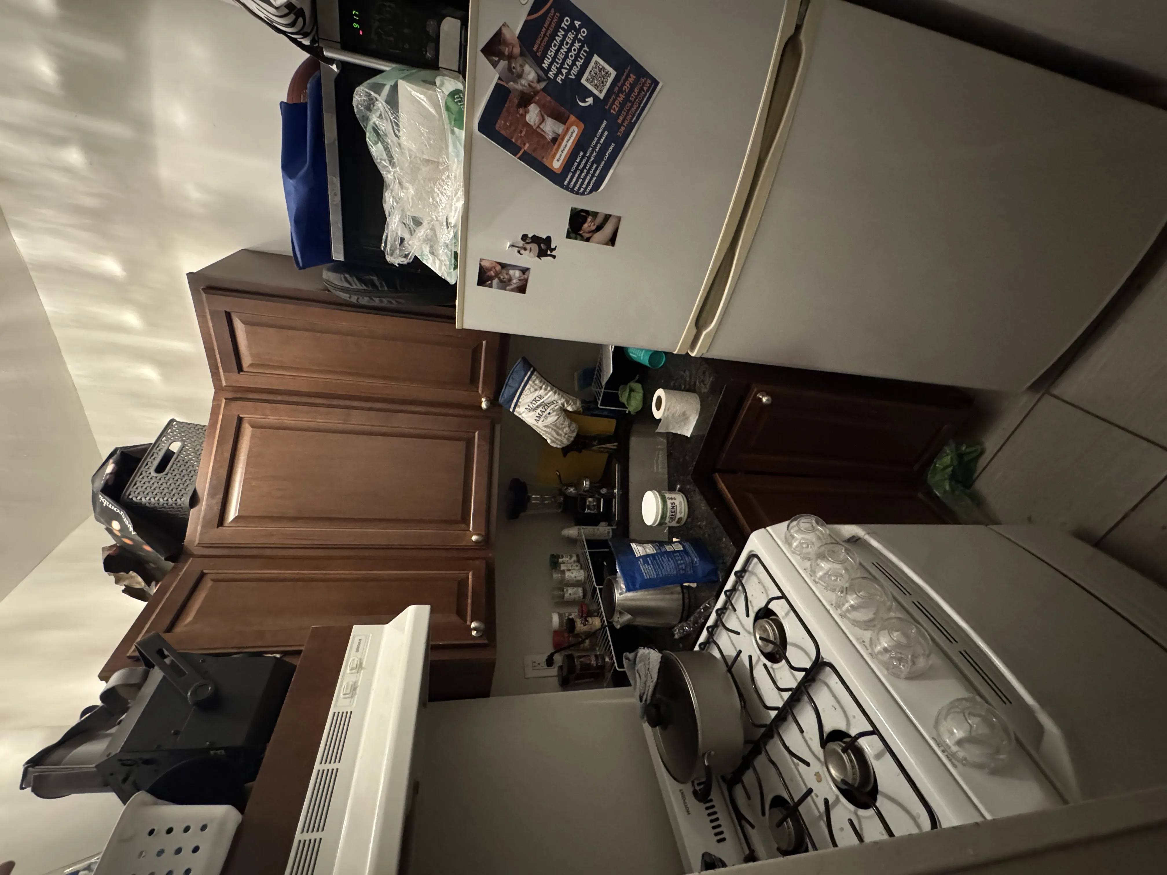 Studio bed, 1 bath apartment for rent at 38 Hemenway St Unit 8, Fenway — photo 3 of 6