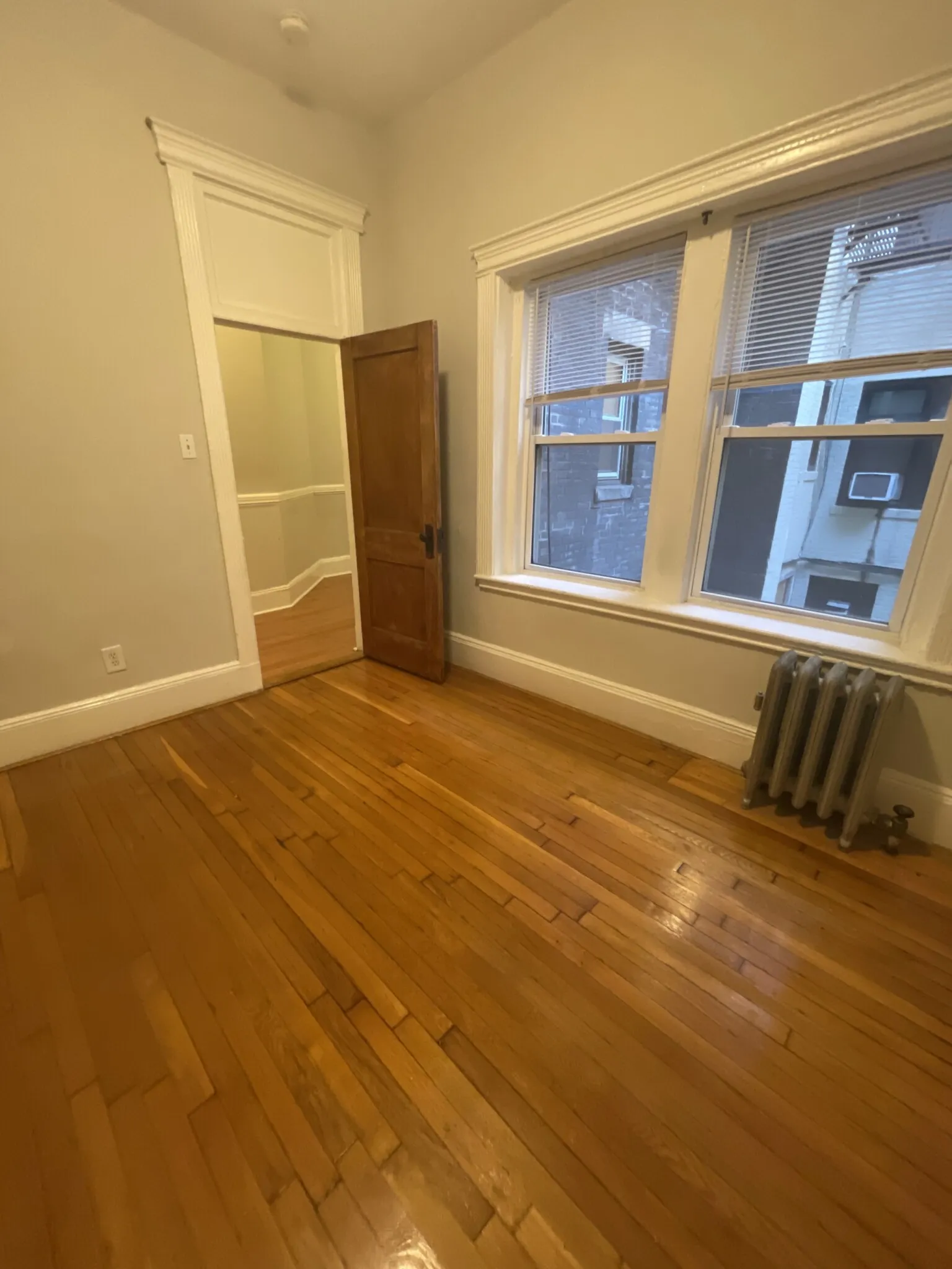 1 bed, 1 bath apartment for rent at 38 Hemenway St Unit 9, Fenway — photo 3 of 19