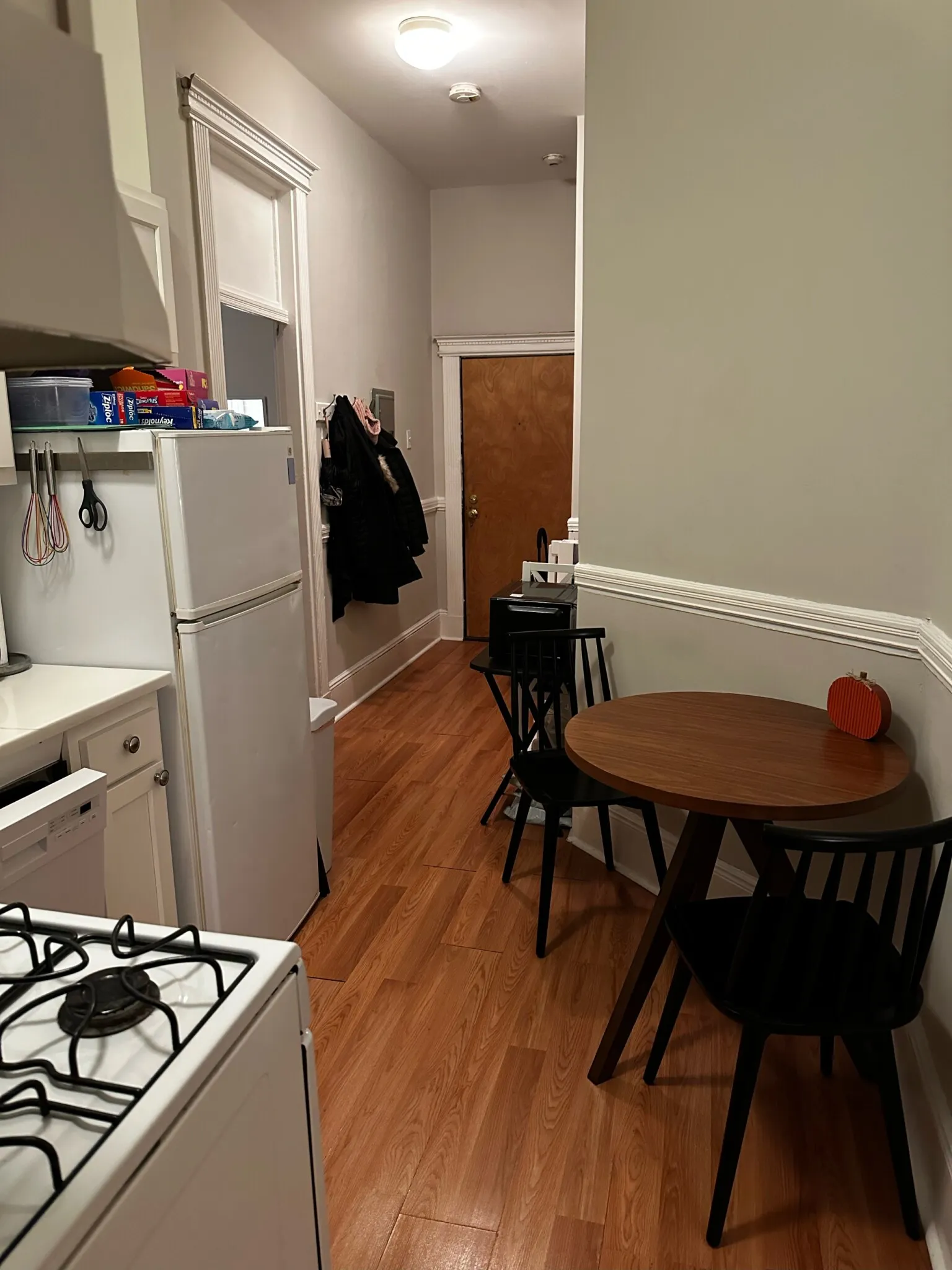 1 bed, 1 bath apartment for rent at 38 Hemenway St Unit 9, Fenway — photo 9 of 19