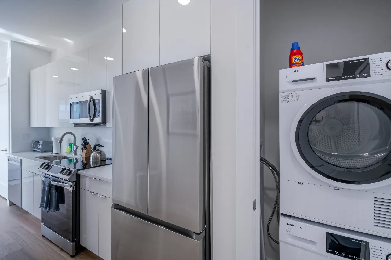 Studio bed, 1 bath apartment for rent at 38 Hichborn St Unit 401, Brighton — photo 14 of 24