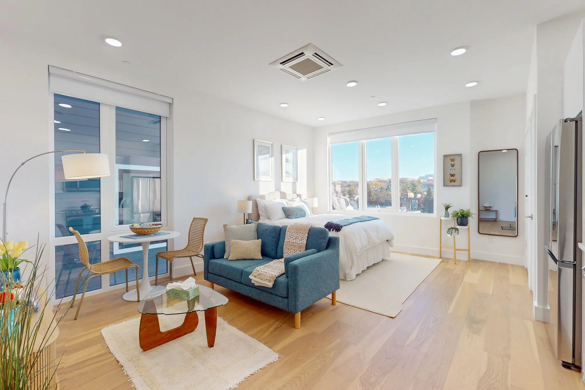 Studio bed, 1 bath apartment for rent at 38 Hichborn St Unit 402, Brighton — photo 1 of 19